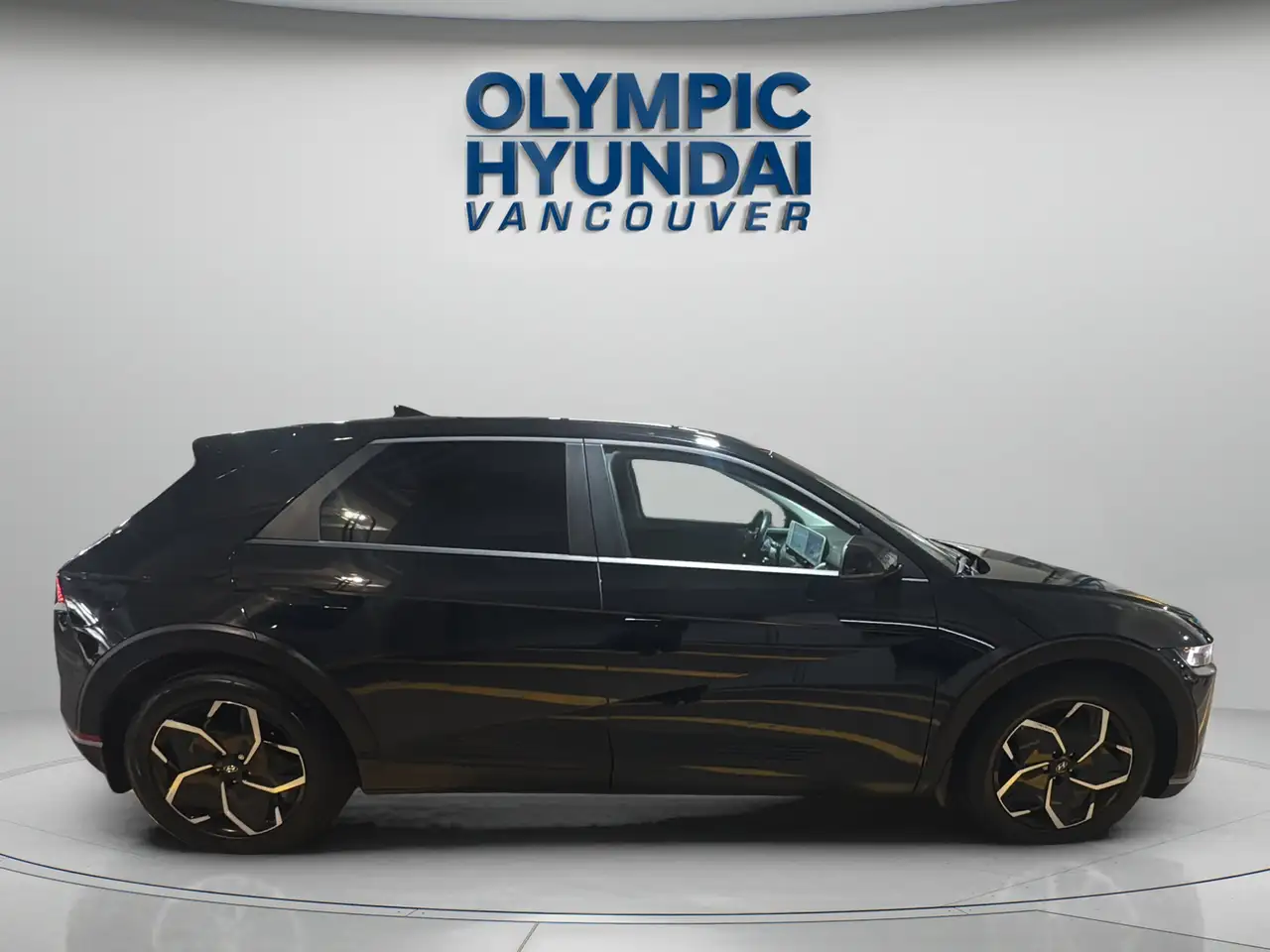 Hyundai IONIQ 5 снимка Hyundai IONIQ 5