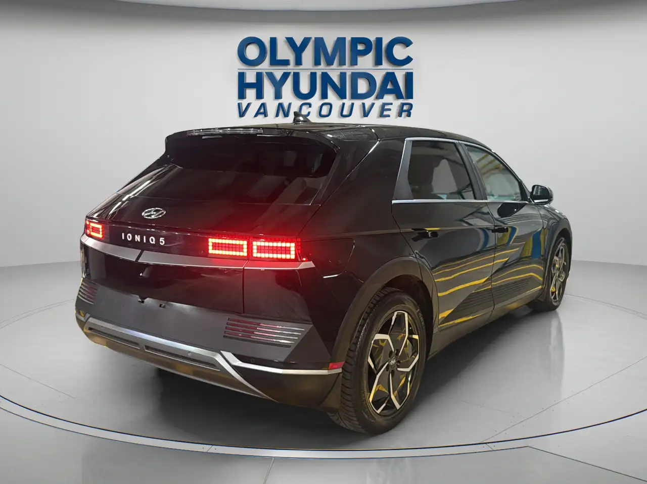 Hyundai IONIQ 5 снимка Hyundai IONIQ 5