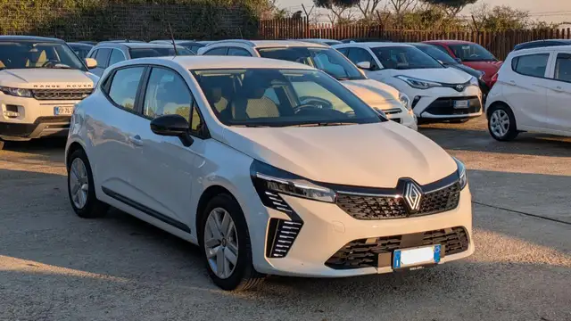 Renault Clio FULL HYBRID 1.6cc 145cv E-TECH EVOLUTION