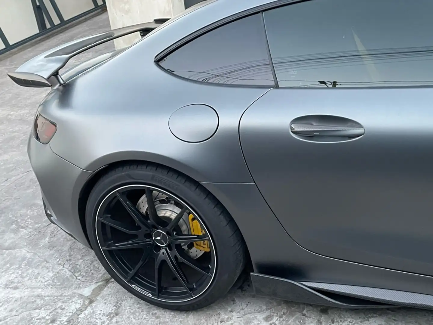 Mercedes-Benz AMG GT Coupé R - 2