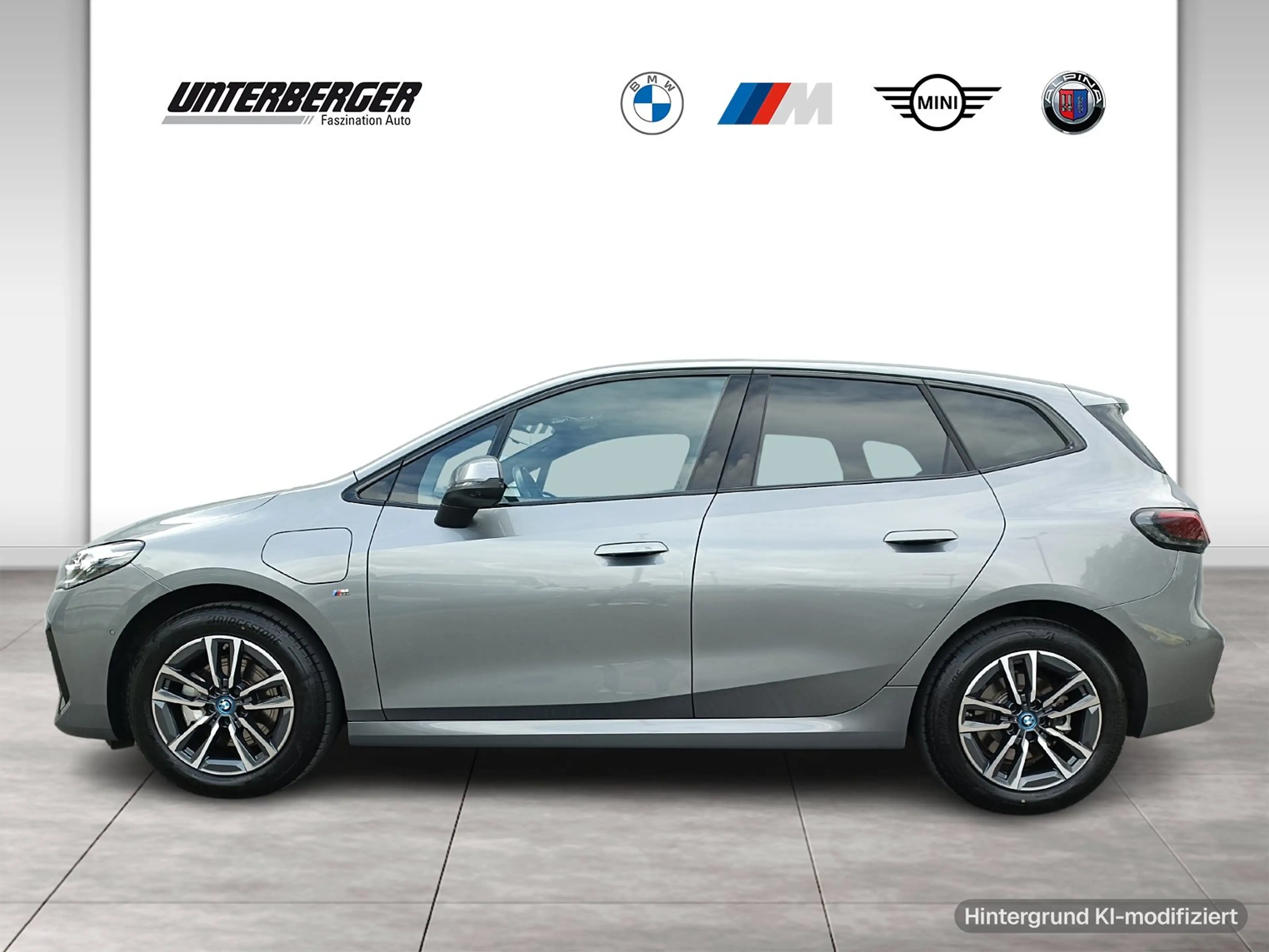 BMW 225 e xDrive Active Tourer M Sport AHK Head-Up — photo 3