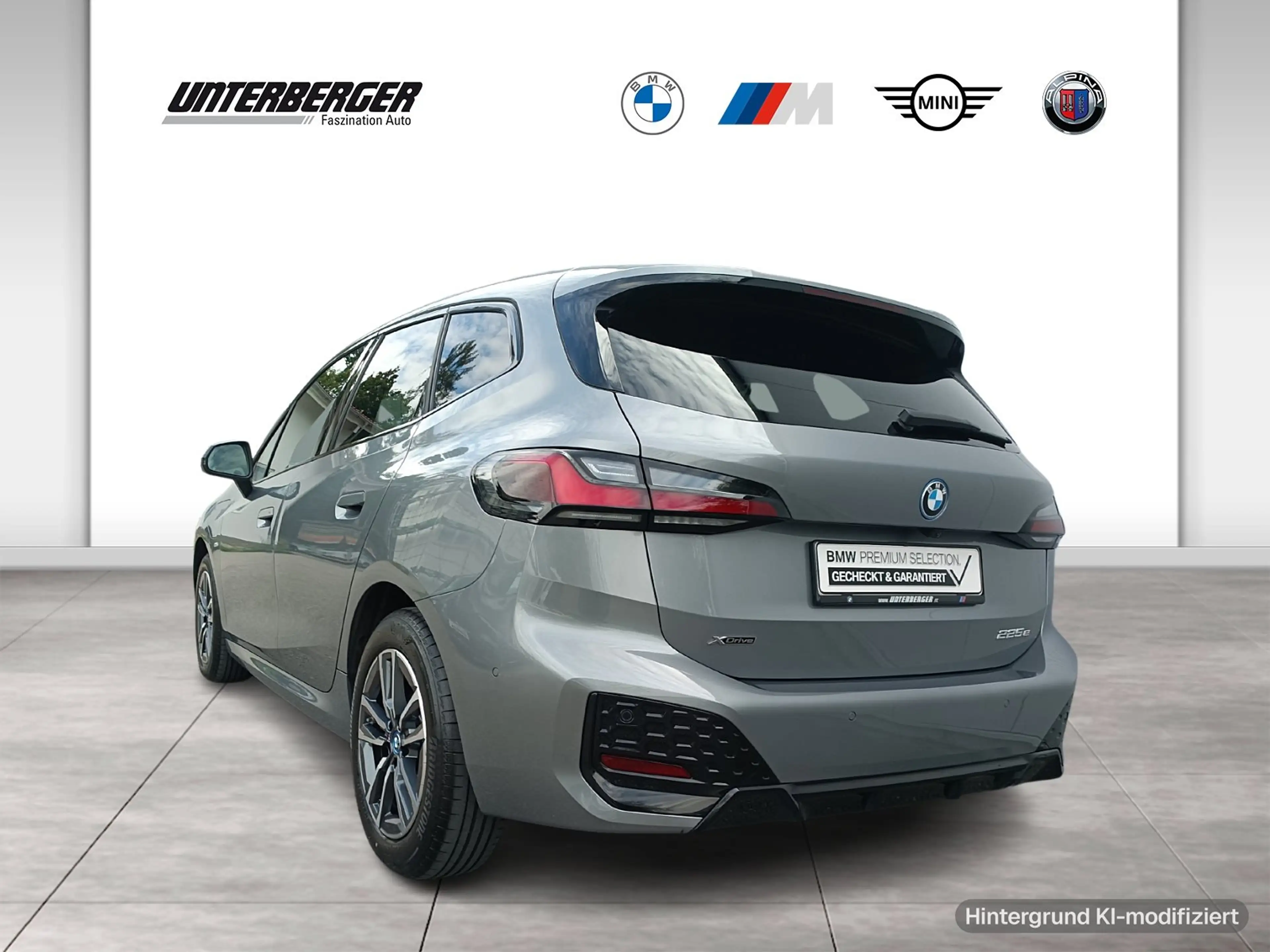 BMW 225 e xDrive Active Tourer M Sport AHK Head-Up — photo 4