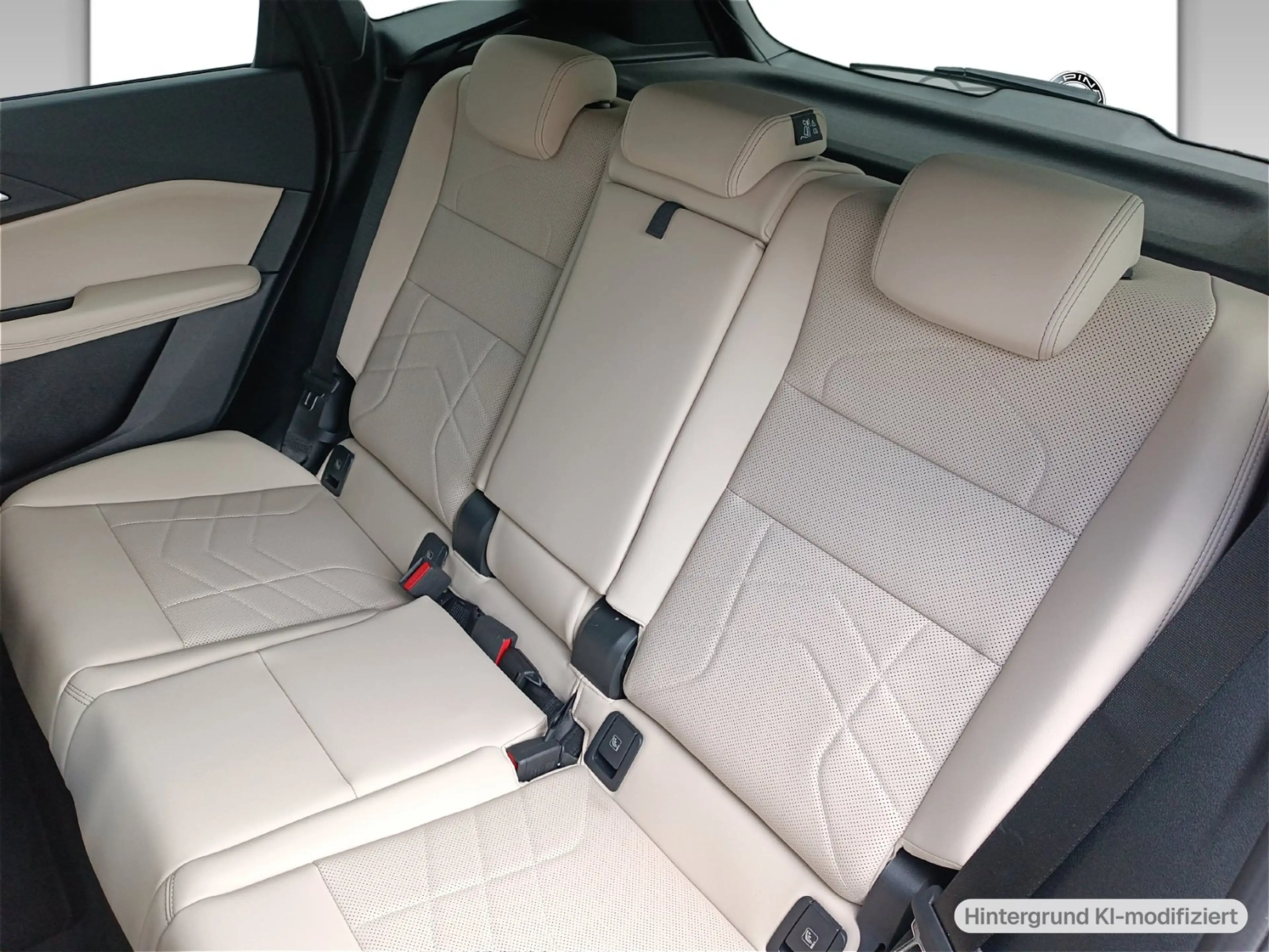 BMW 225 e xDrive Active Tourer M Sport AHK Head-Up — photo 11
