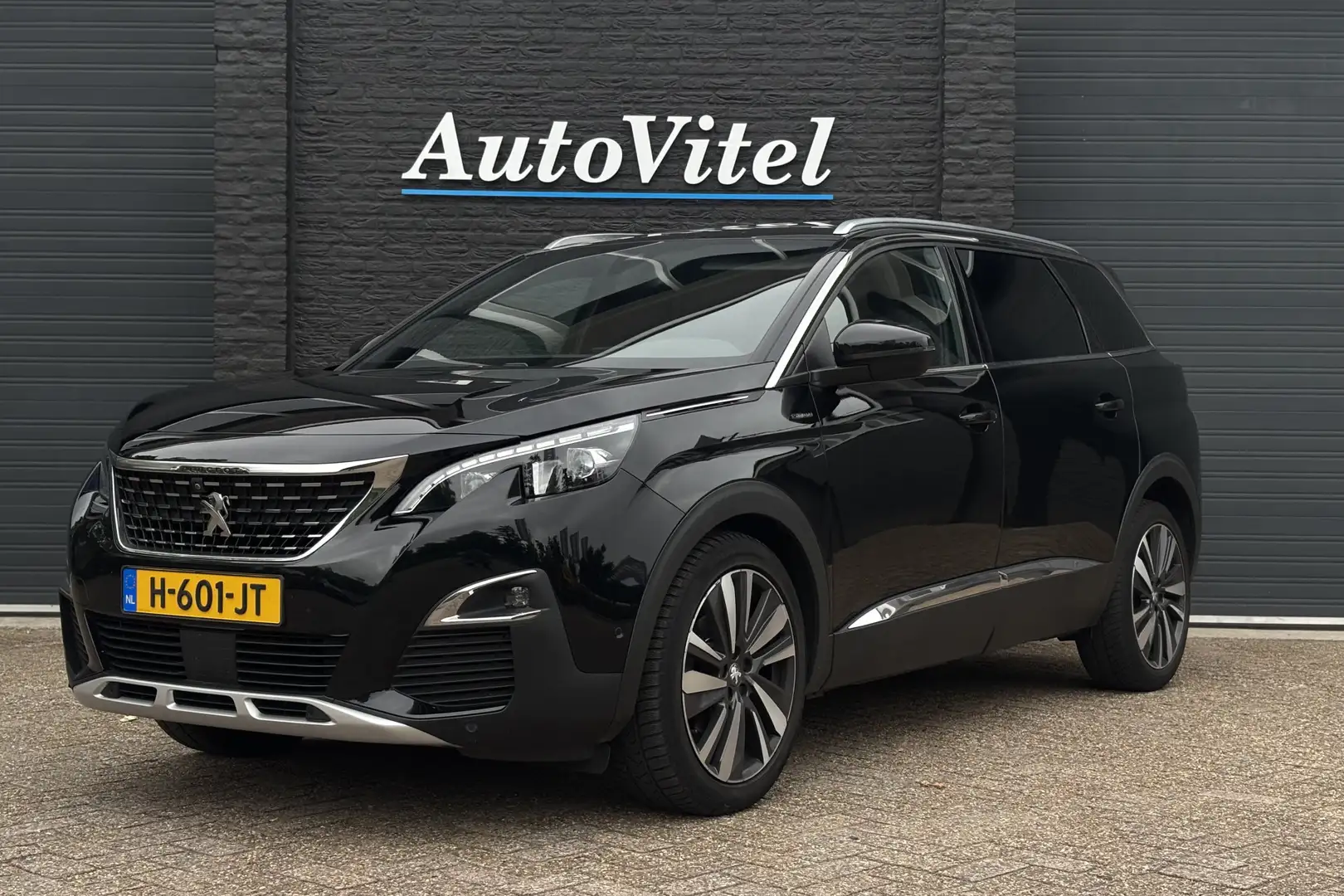 Peugeot 5008 1.2 PureTech GT-Line | Panodak | Nappa Leder | 360 Zwart - 1