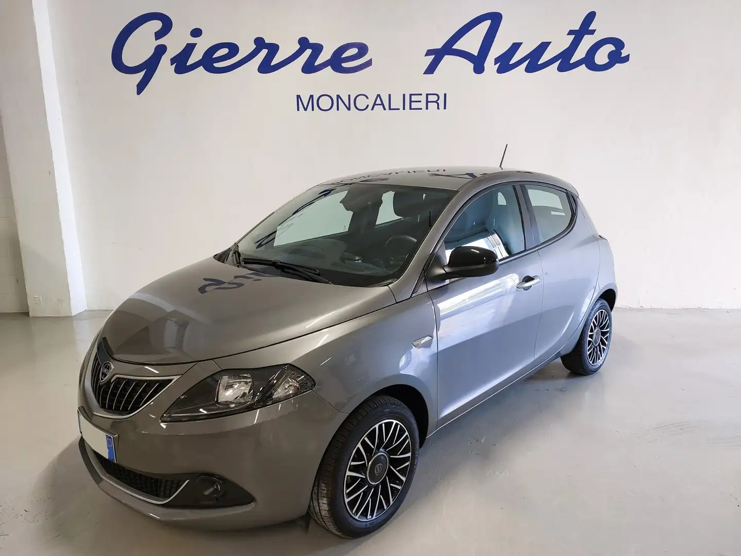 Lancia Ypsilon Ypsilon 1.0 FireFly 5 porte S&S Hybrid Platino - 1