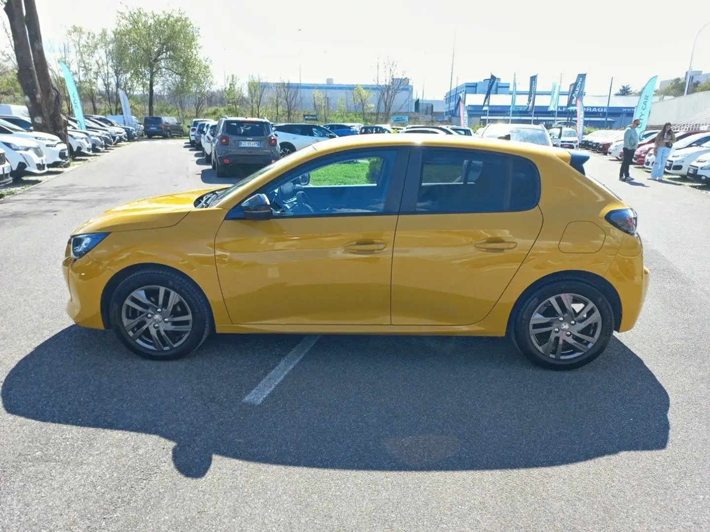 Peugeot 208 Active Pack PureTech 75 S/S Giallo - 1