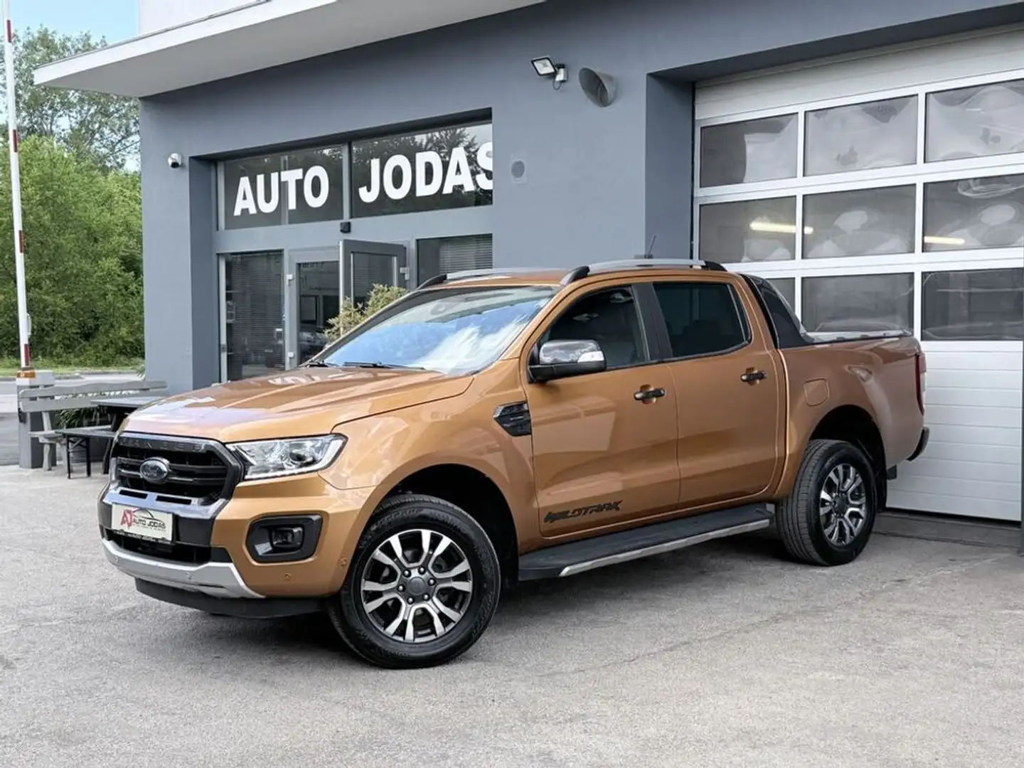 Ford Ranger DK Wildtrak 4x4 2.0 Aut. **ACC/Kamera** Orange - 2