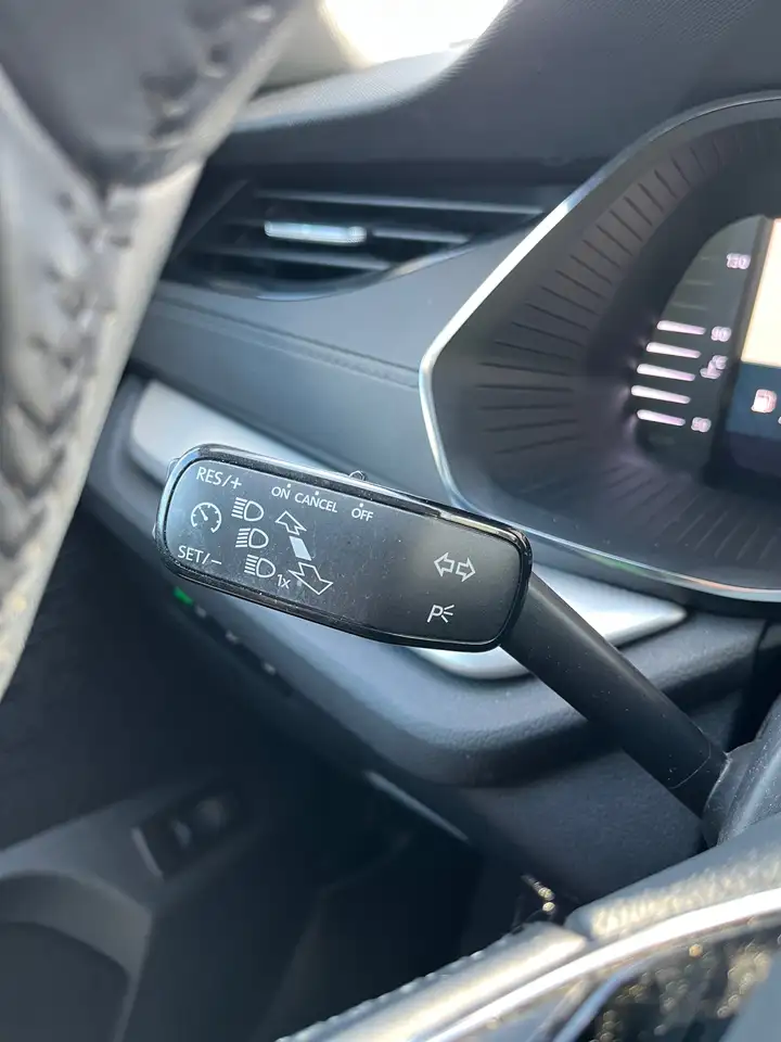 Skoda Octavia SW 1.0 TSI/1eignr/80300km/Carplay/Camera/Led/Navi/Cruise/Clima..., миниатюра 16