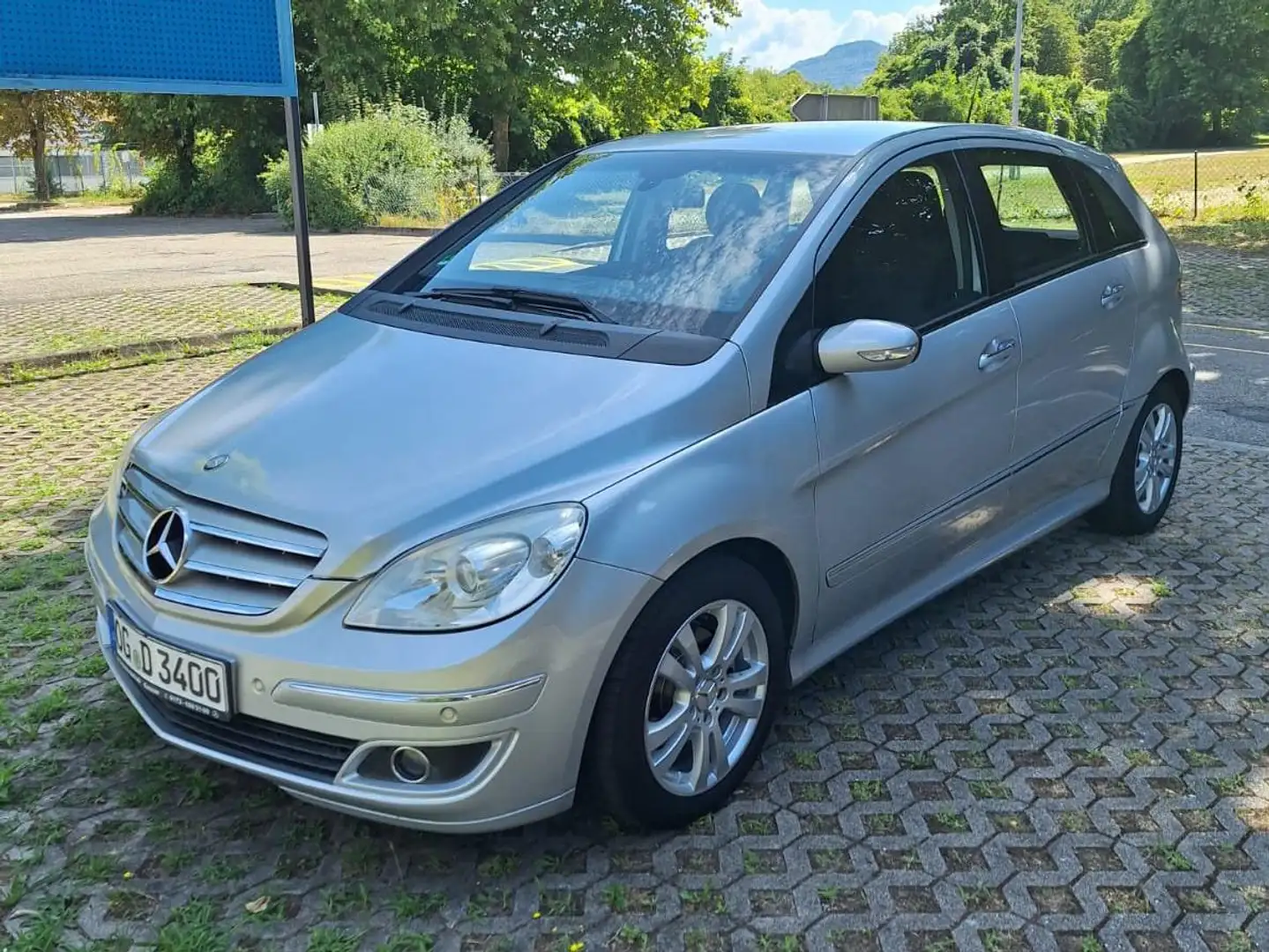 Mercedes-Benz B 150 TÜV 02/2027 - TOP Zustand Plateado - 1