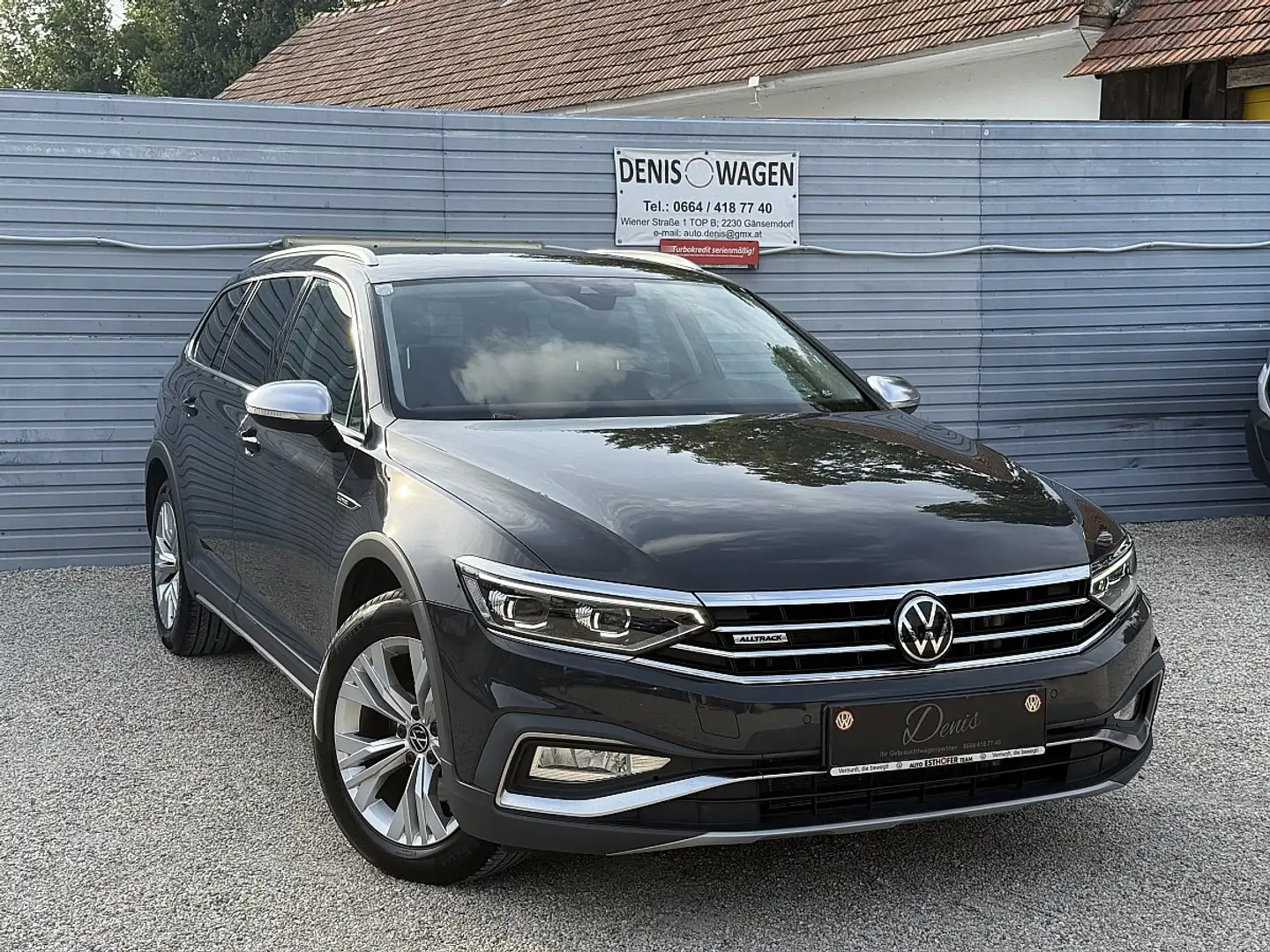 Volkswagen Passat Alltrack 2,0 TDI SCR 4Motion DSG Grau - 2