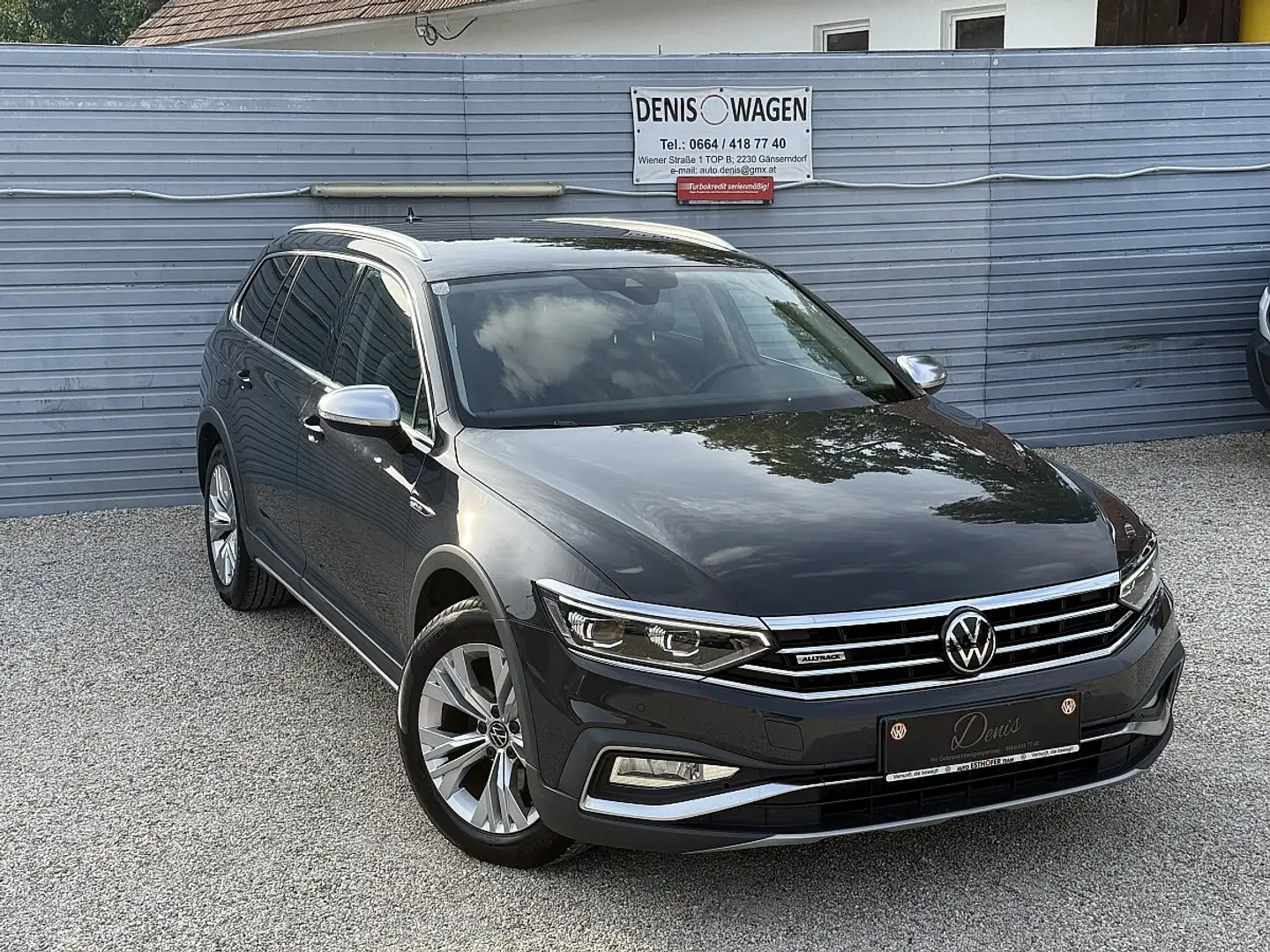 Volkswagen Passat Alltrack 2,0 TDI SCR 4Motion DSG Grau - 1