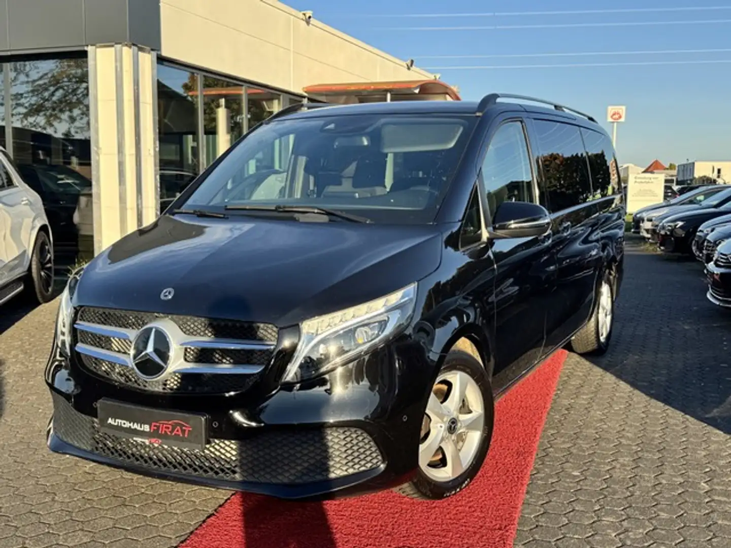 Mercedes-Benz V 220 Panorama°Navi°LED°Rück.Kamera° d Aut. EDITION Negro - 1