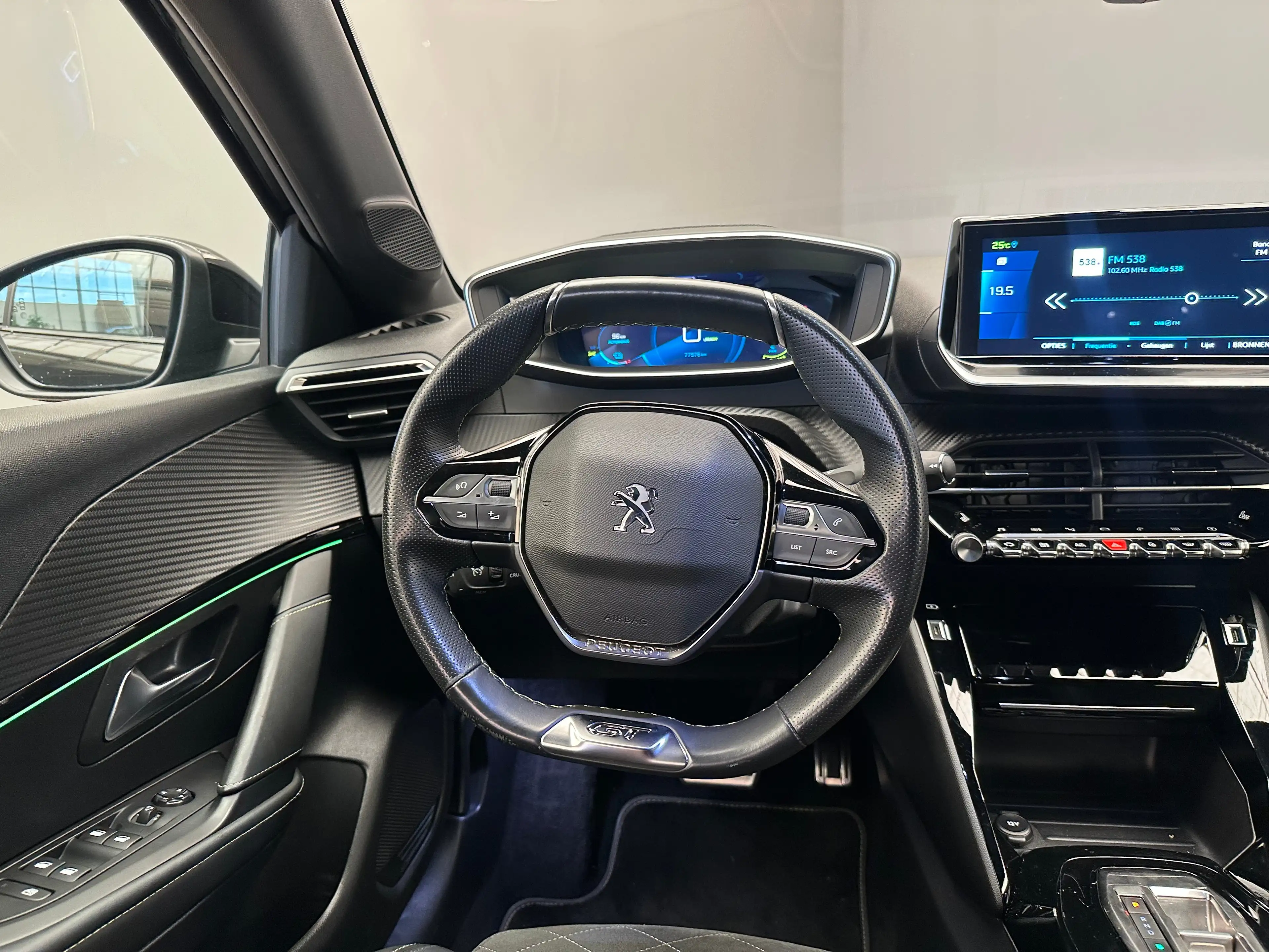 Peugeot e-208 EV GT Pack 50 kWh Adaptieve Cruise | Stoelverwarmi — photo 26