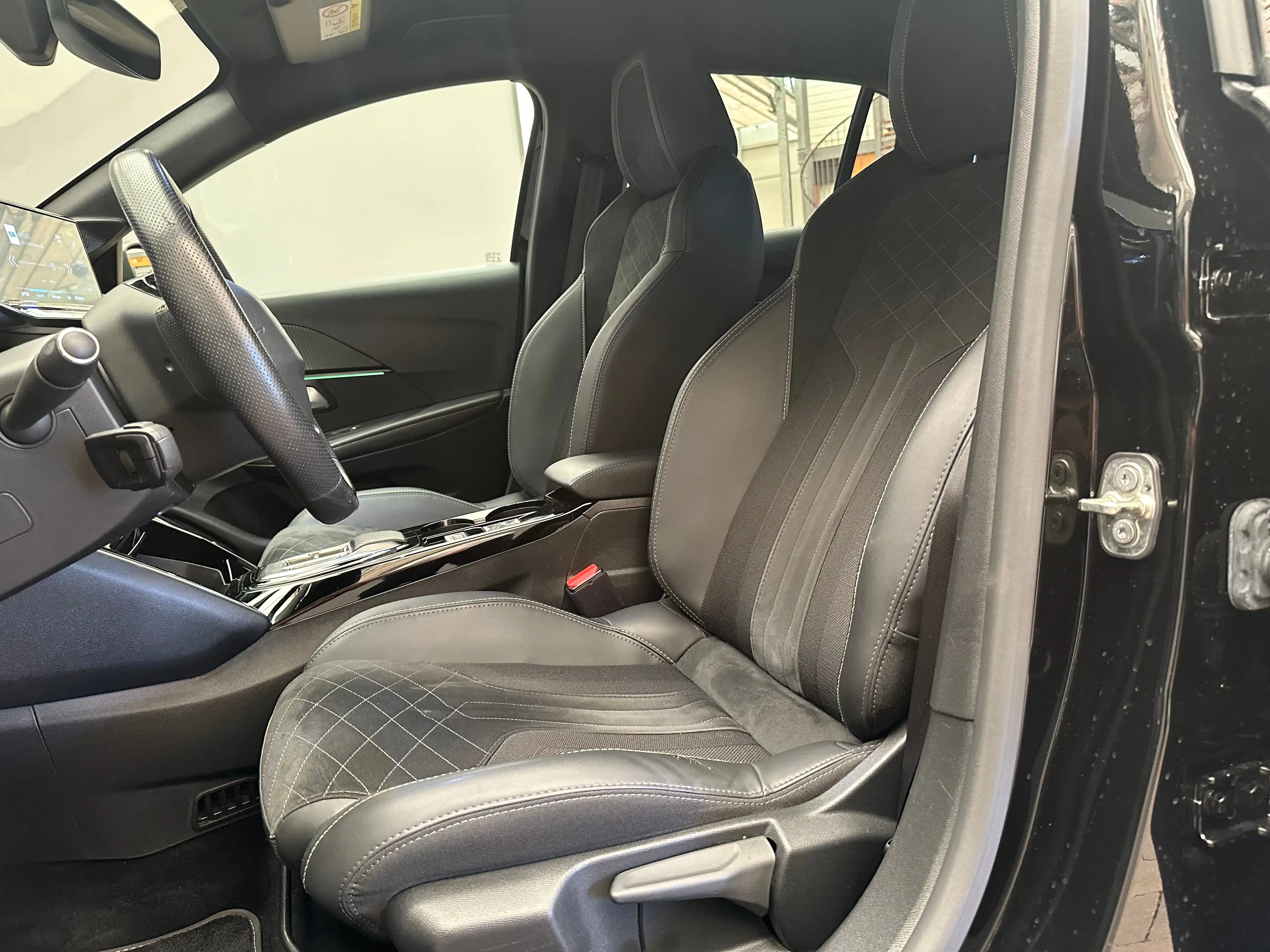 Peugeot e-208 EV GT Pack 50 kWh Adaptieve Cruise | Stoelverwarmi — photo 9