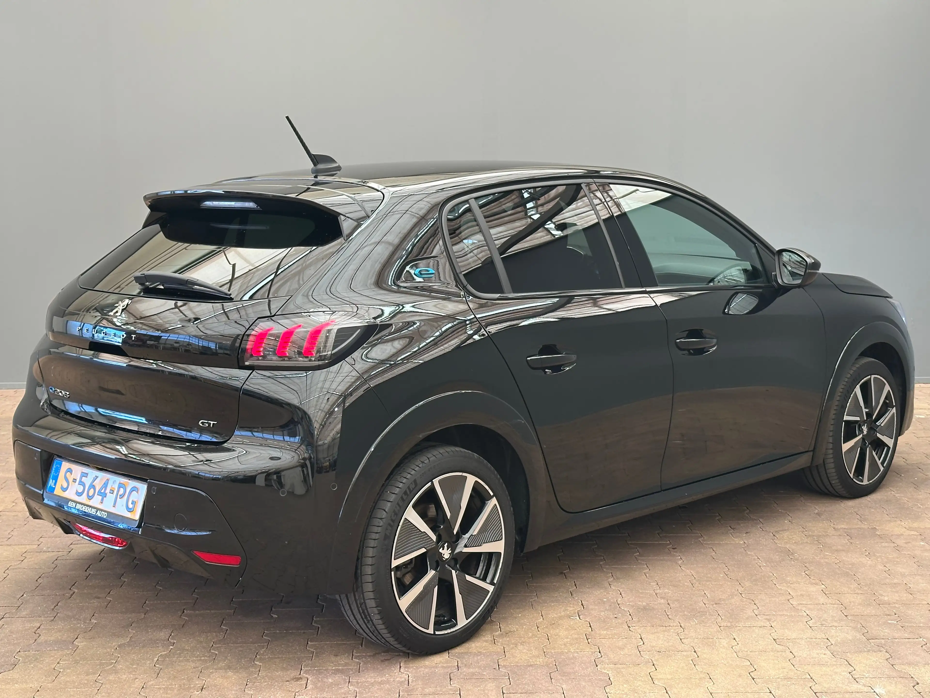 Peugeot e-208 EV GT Pack 50 kWh Adaptieve Cruise | Stoelverwarmi — photo 2