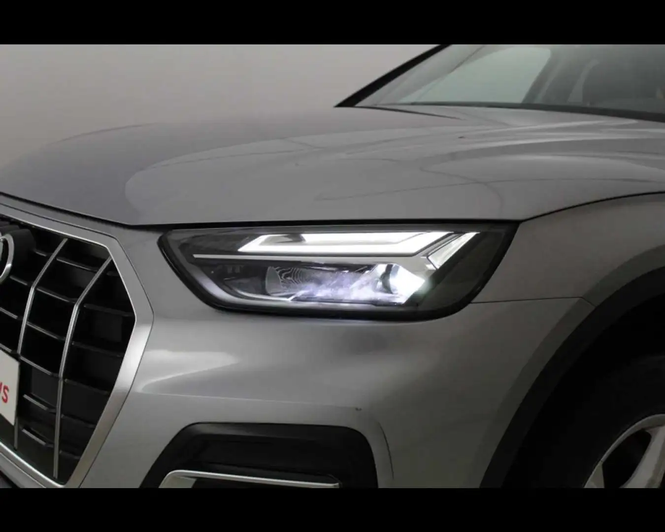 Audi Q5 40 TDI 204 CV quattro S tronic Business Advanced Argent - 2