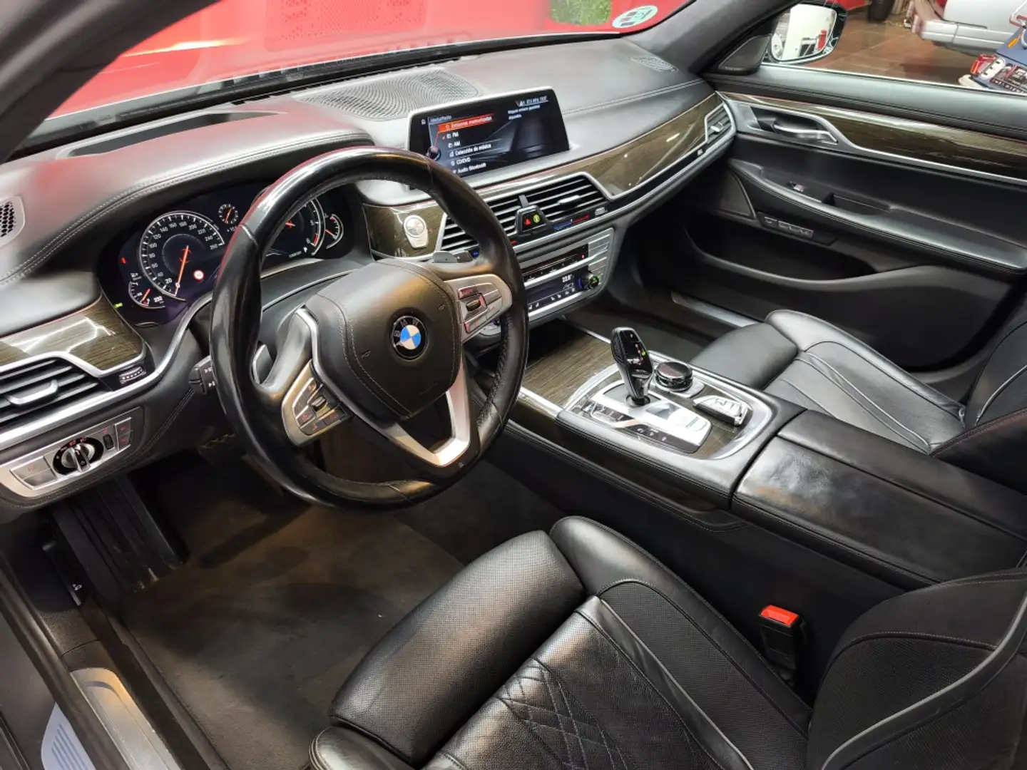 BMW 750 750dA xDrive Gris - 2