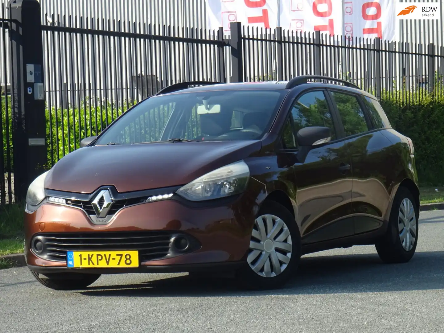 Renault Clio Estate 1.5 dCi ECO Authentique NAP/AIRCO/CRUISE Marrón - 1