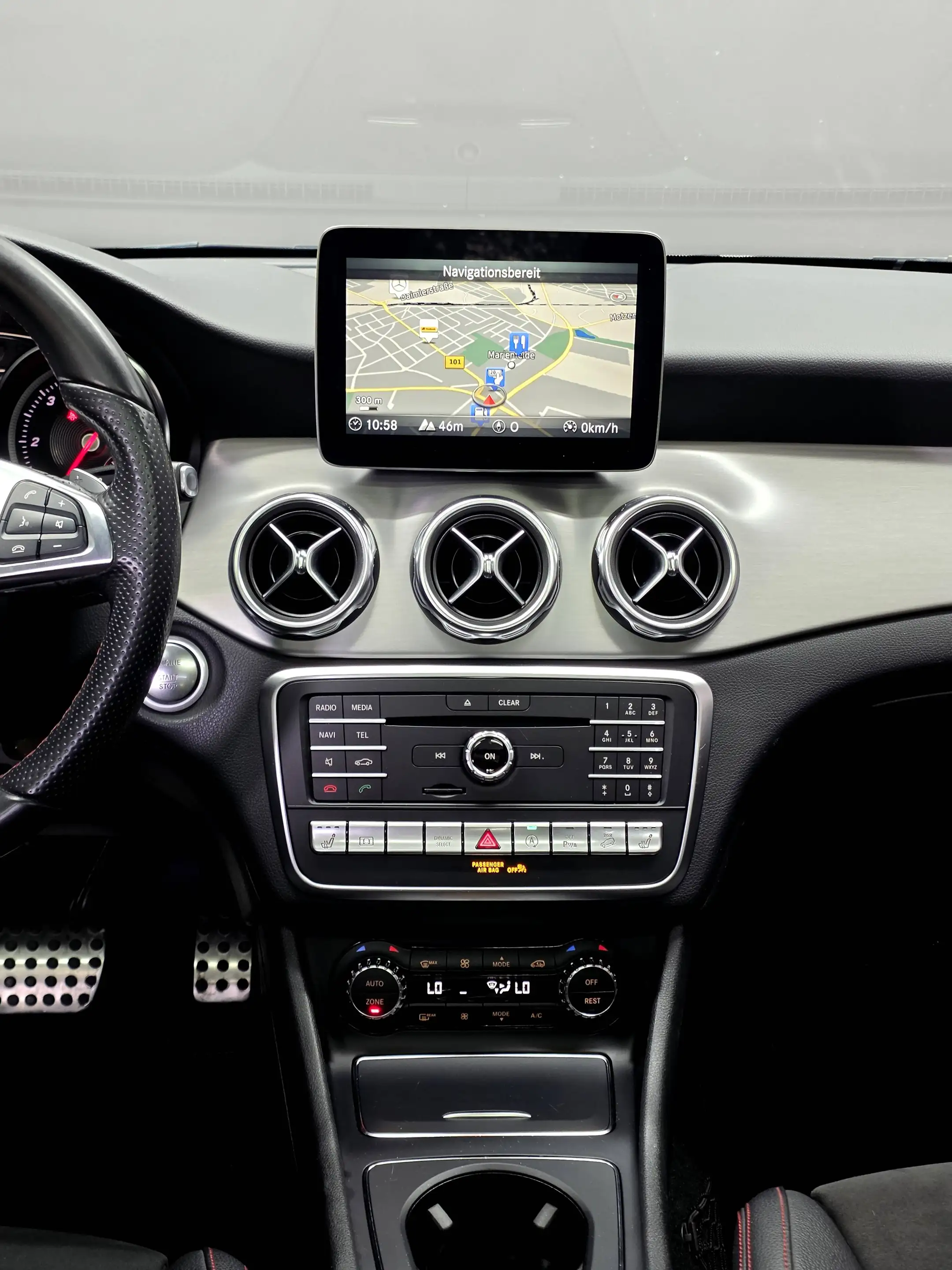 Mercedes-Benz GLA 220 d 4MATIC, AMG LINE, PANO, 360°, NAVI, LED, — photo 15