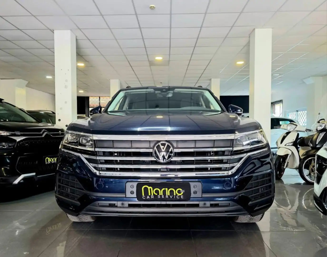 Volkswagen Touareg 3.0 TDI Elegance Blau - 1