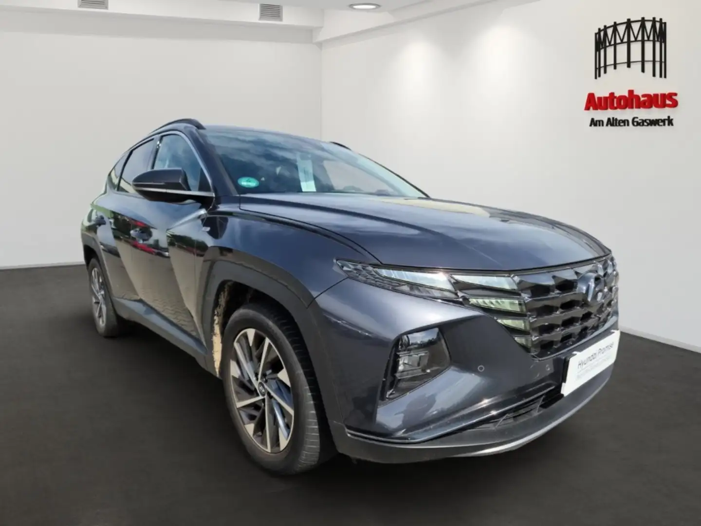 Hyundai TUCSON Trend Mild-Hybrid 4WD 1.6T +ASSISTENZ-PAKET Grijs - 2