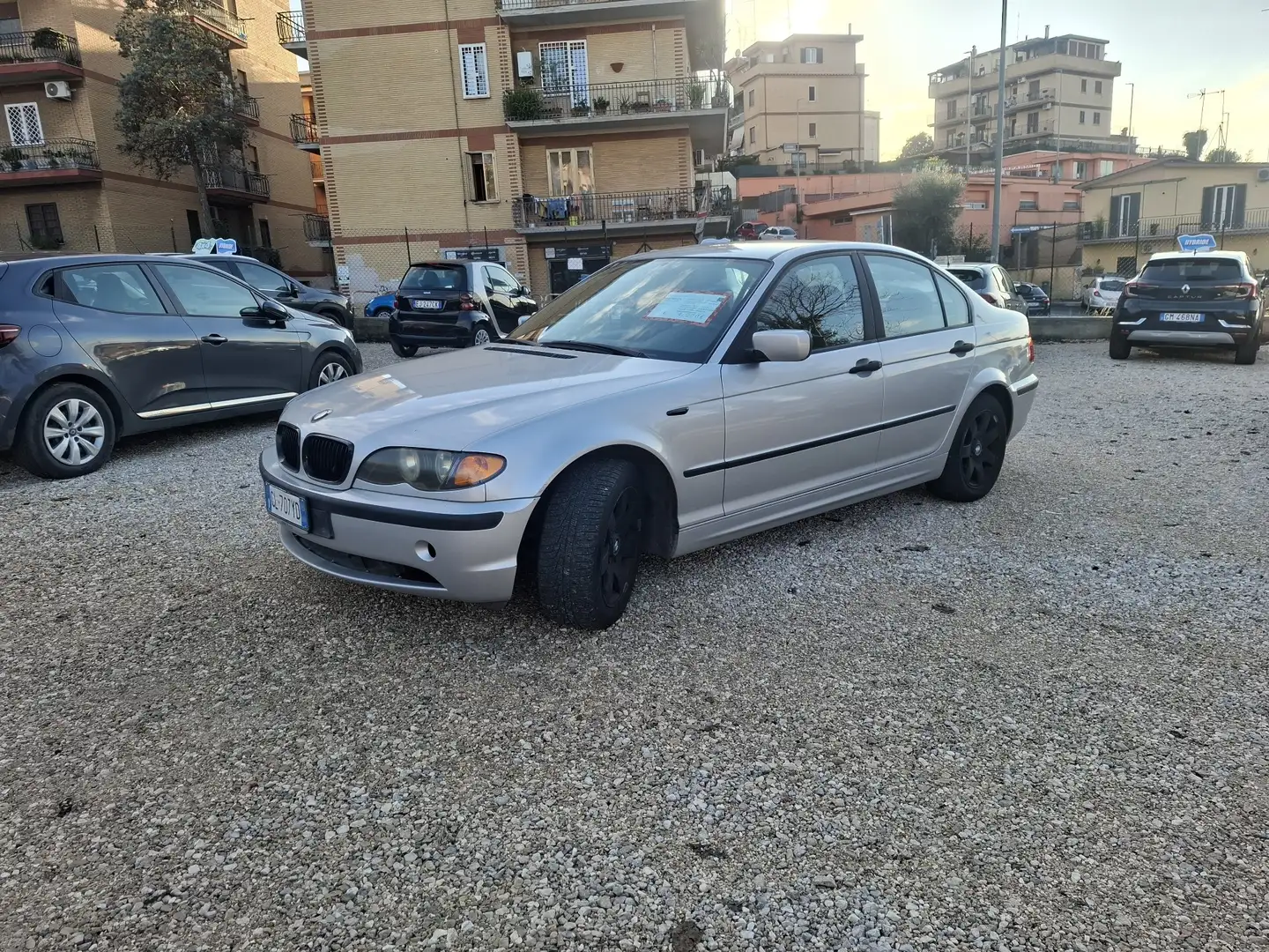 BMW 318 318i Futura - 1