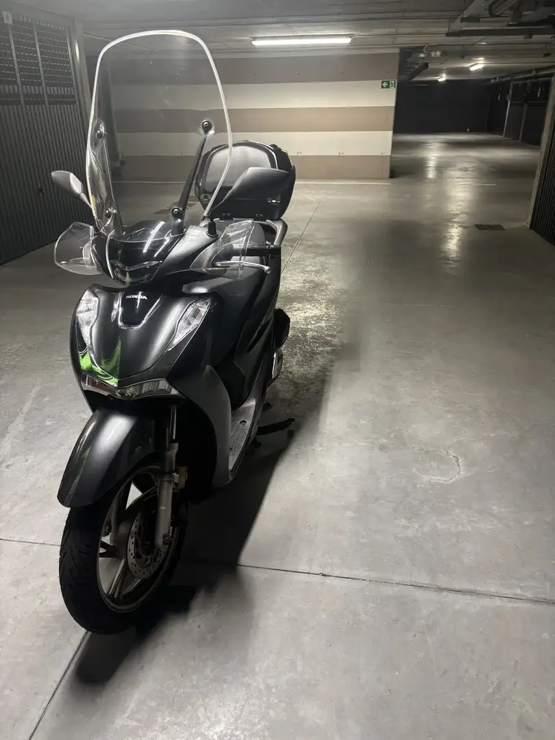 Honda SH 150 - 1