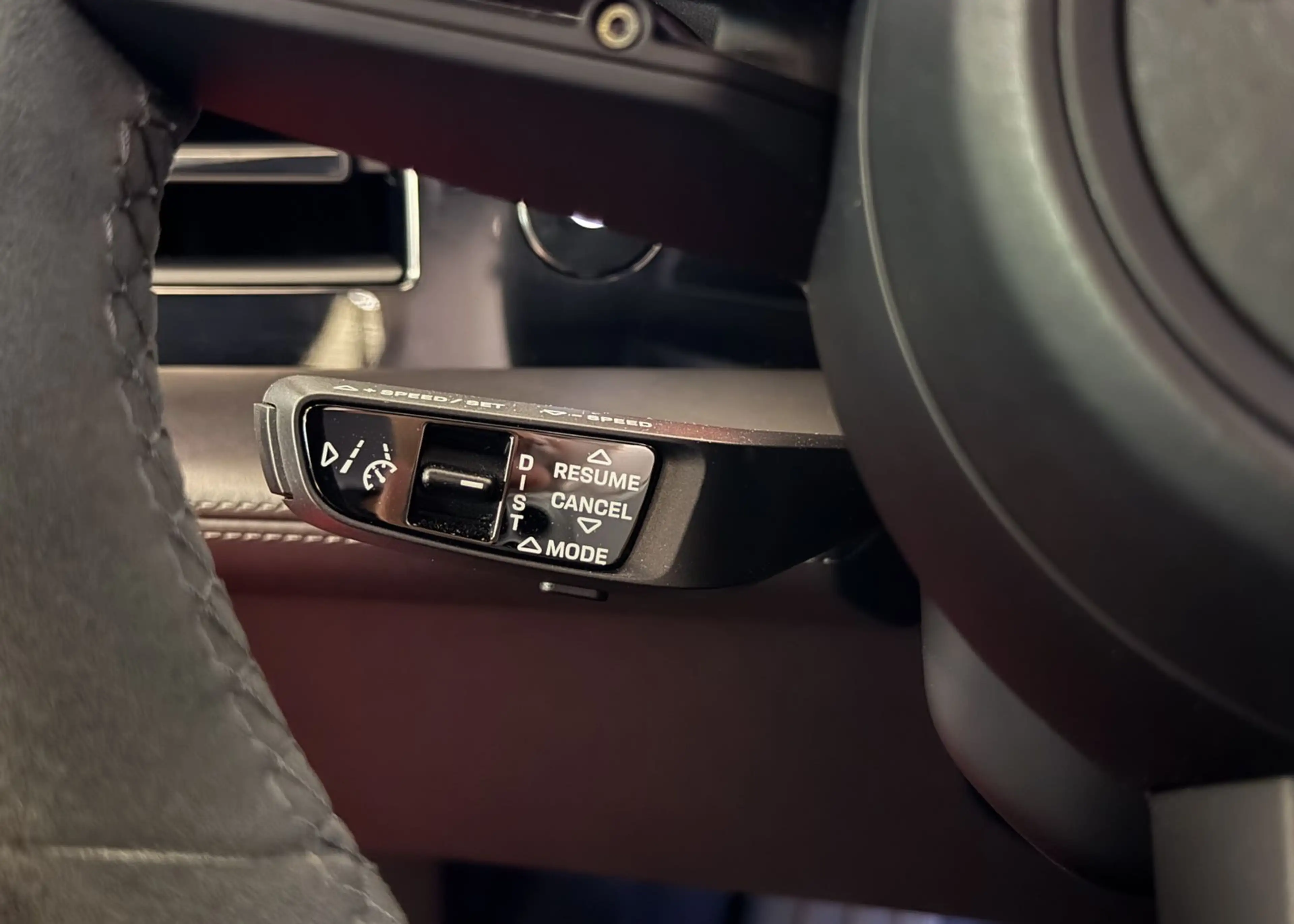 Porsche Taycan 4S MWST ACC RFK Wärmepumpe Motorsound — photo 21