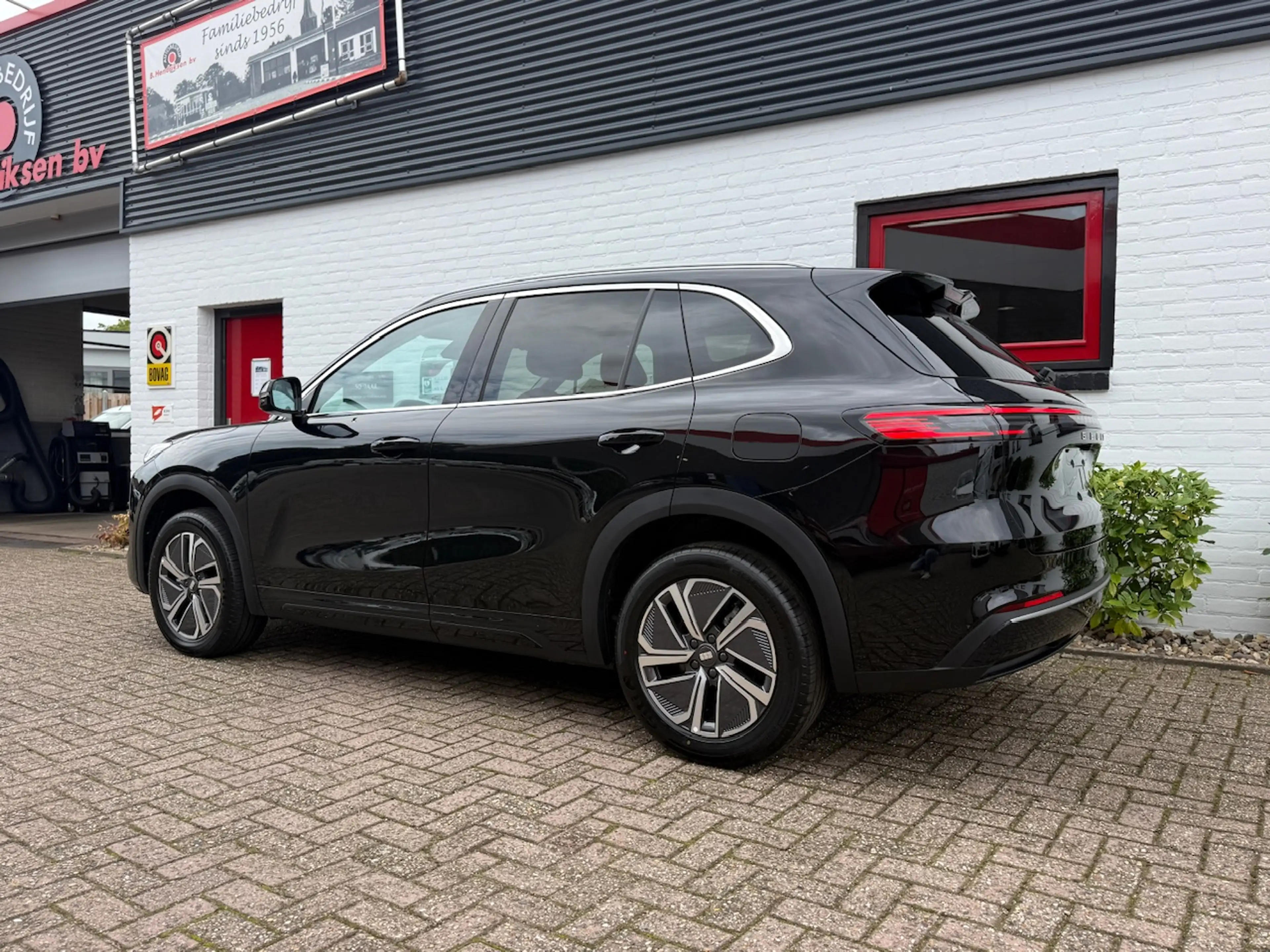 Geely Starray EM-i 1.5 Pro 262 PK Plug in Hybrid/ Nieuwe voorraad aut — photo 6