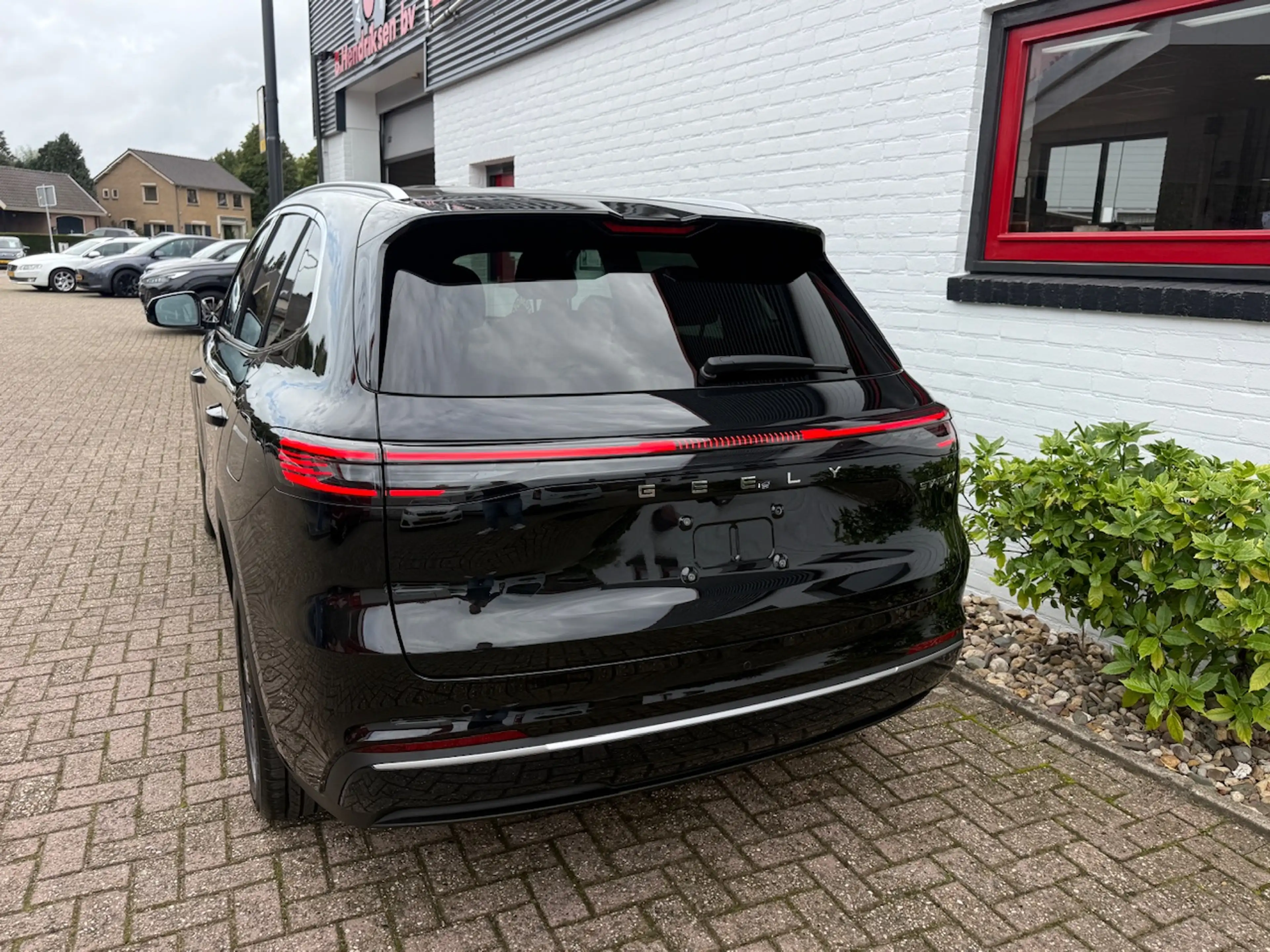 Geely Starray EM-i 1.5 Pro 262 PK Plug in Hybrid/ Nieuwe voorraad aut — photo 8