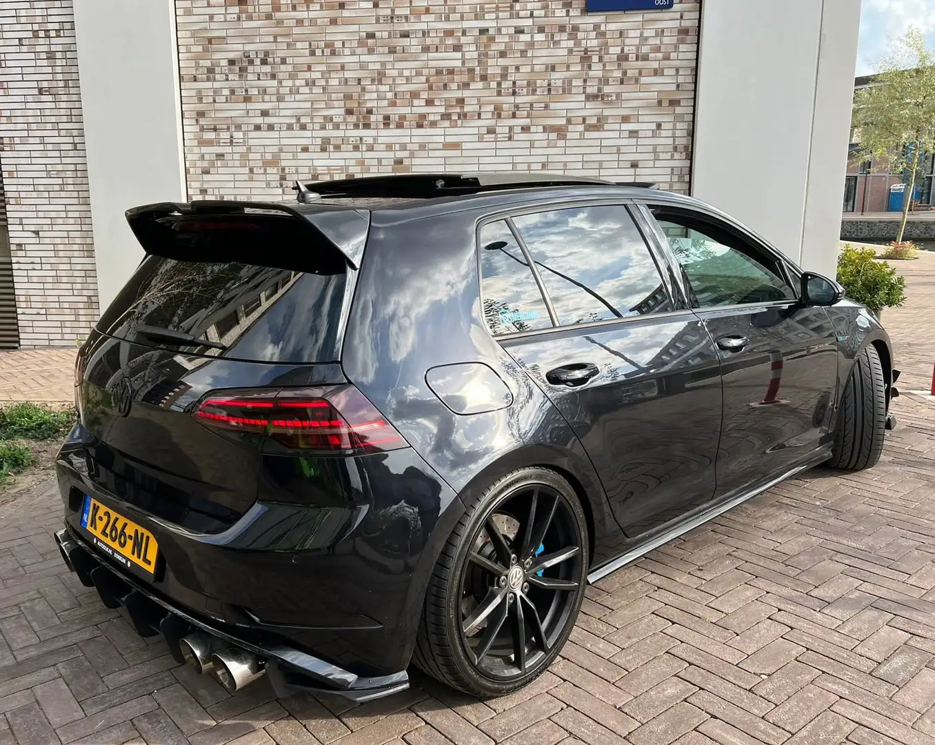 Volkswagen Golf R Golf R 2.0 TSI 4Motion/ Prijs verlaagd! Zie adv. Black - 1