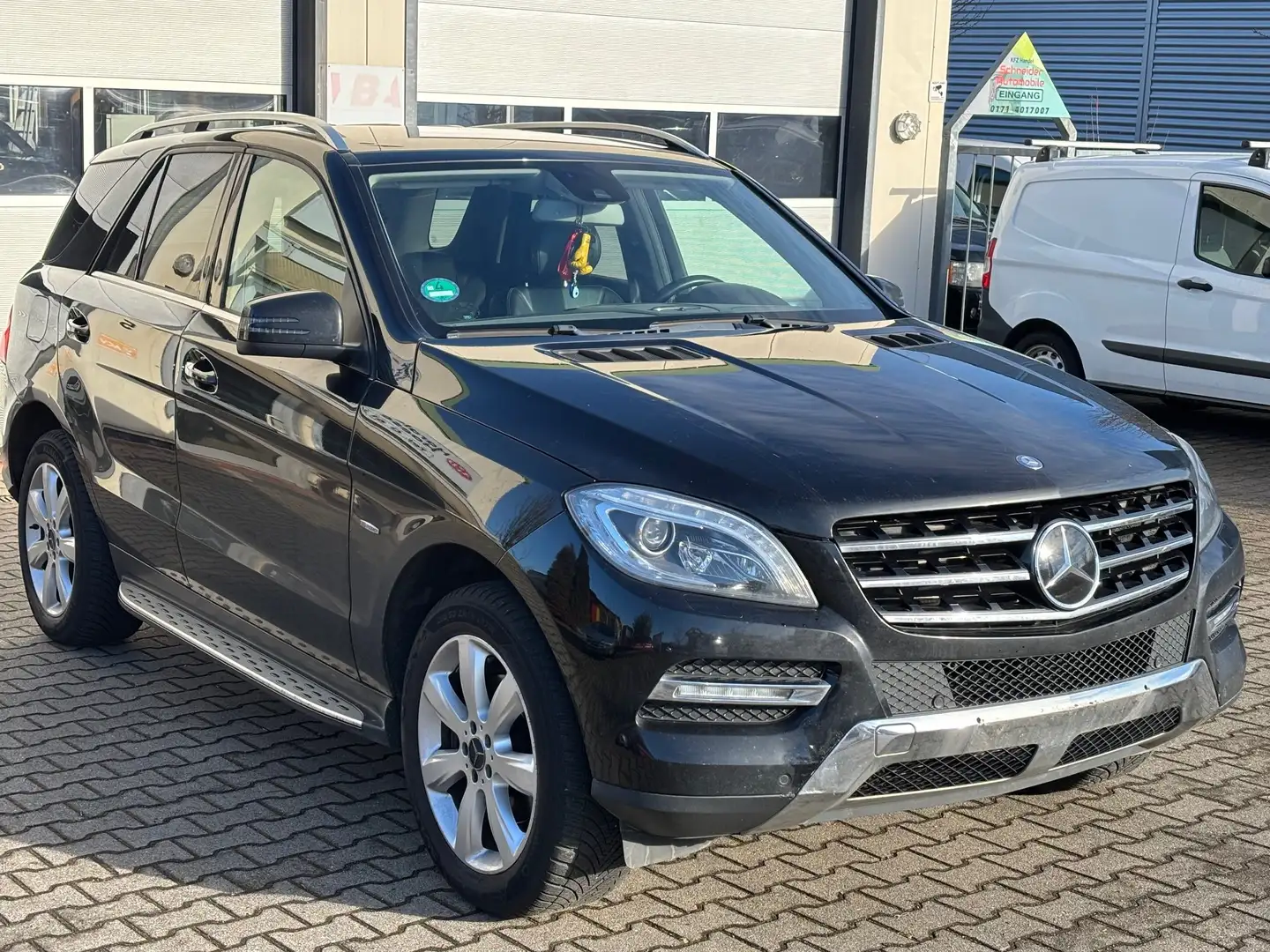 Mercedes-Benz ML 350 ML 350 CDI BlueTec /Navi /Leder/SportPkt/Facelift Schwarz - 2