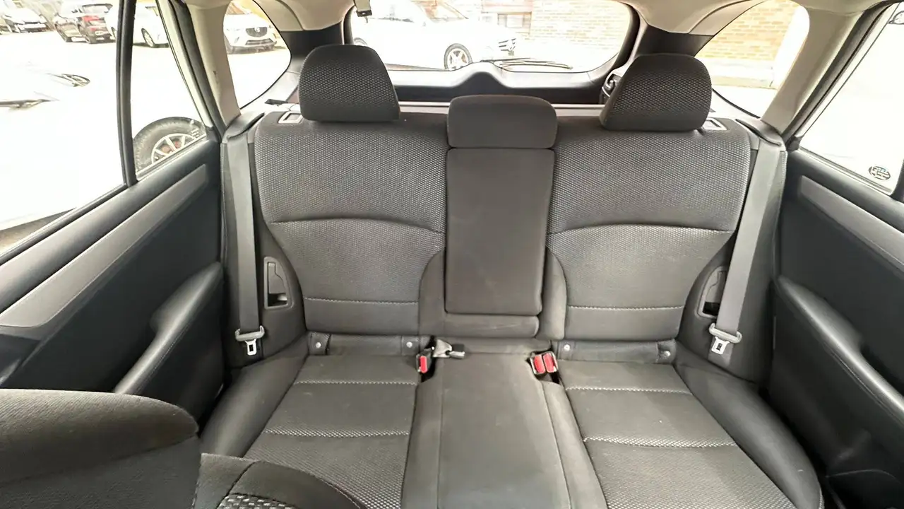 Subaru OUTBACK снимка Subaru OUTBACK