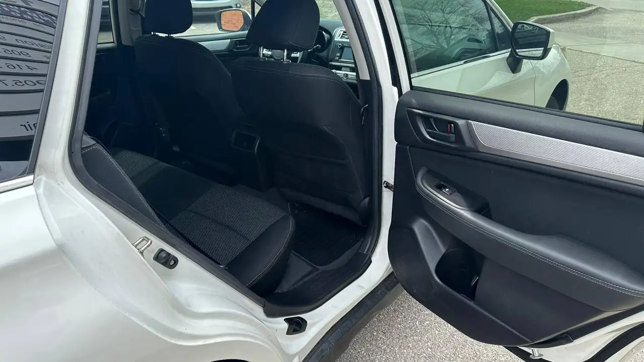 Subaru OUTBACK снимка Subaru OUTBACK