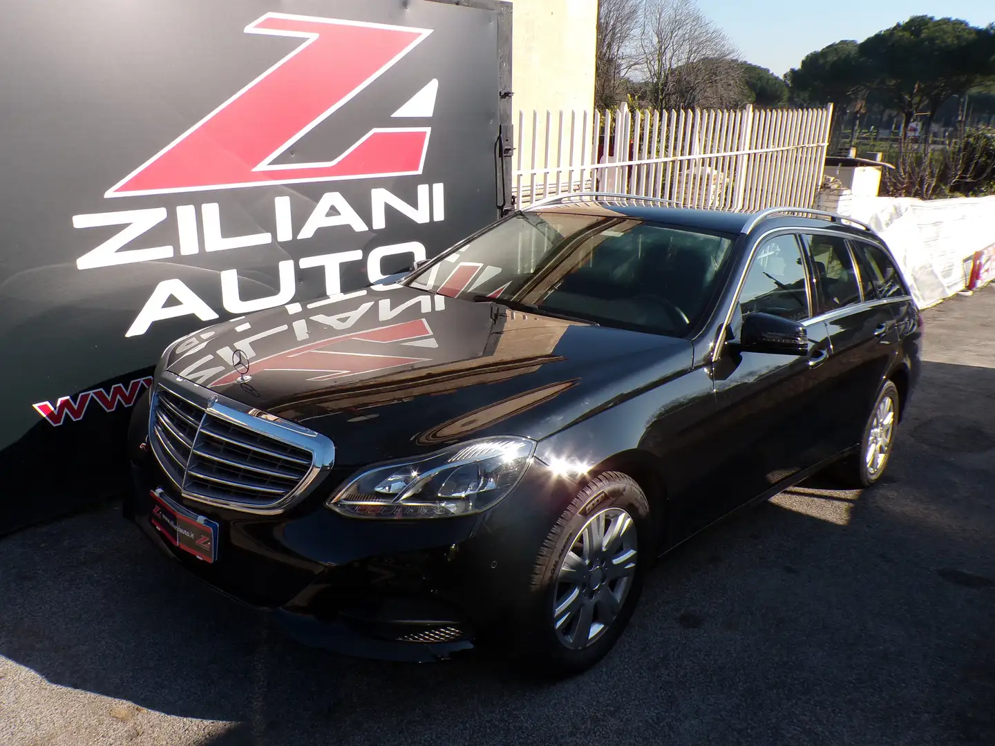 Mercedes-Benz E 200 E SW 200 cdi Premium..CAMBIO AUTOMATICO Nero - 1