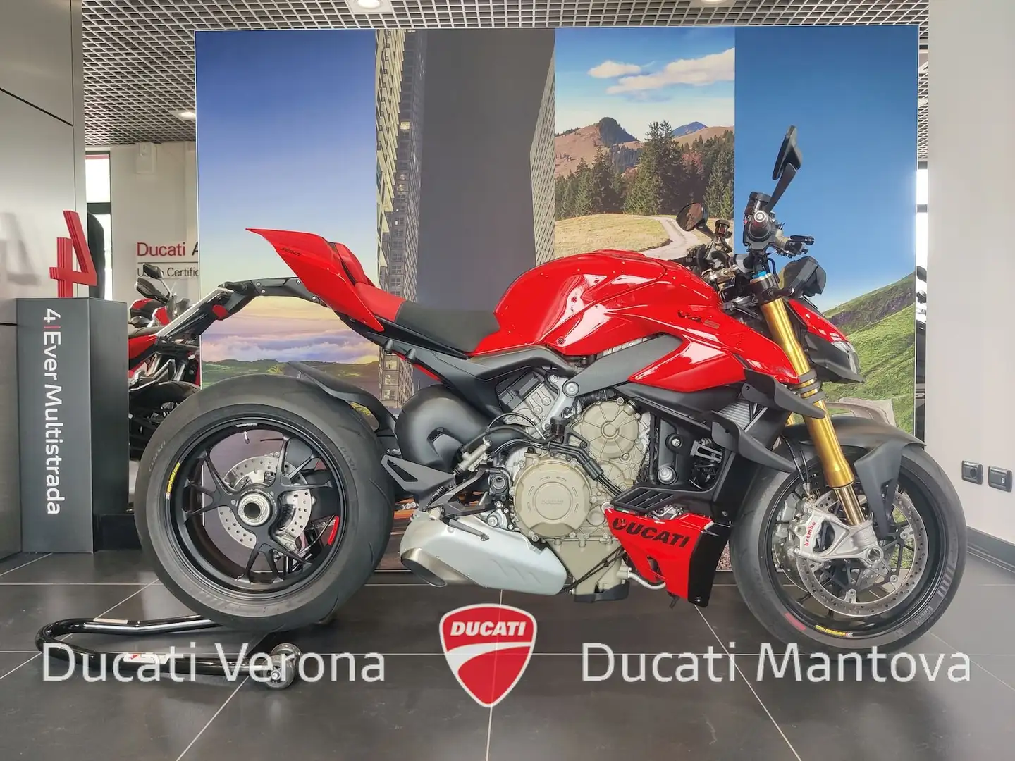 Ducati Streetfighter Streetfighter V4 S solo 3.157 km! Rosso - 1