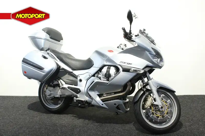 Moto Guzzi Norge 1200 - foto 7