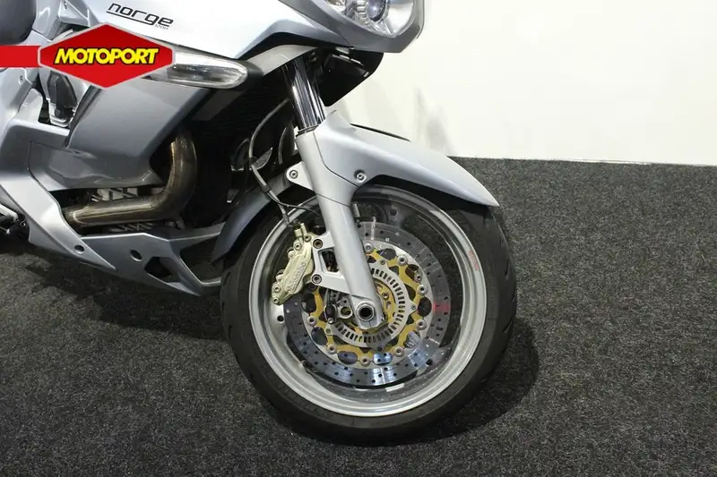 Moto Guzzi Norge 1200 - foto 8