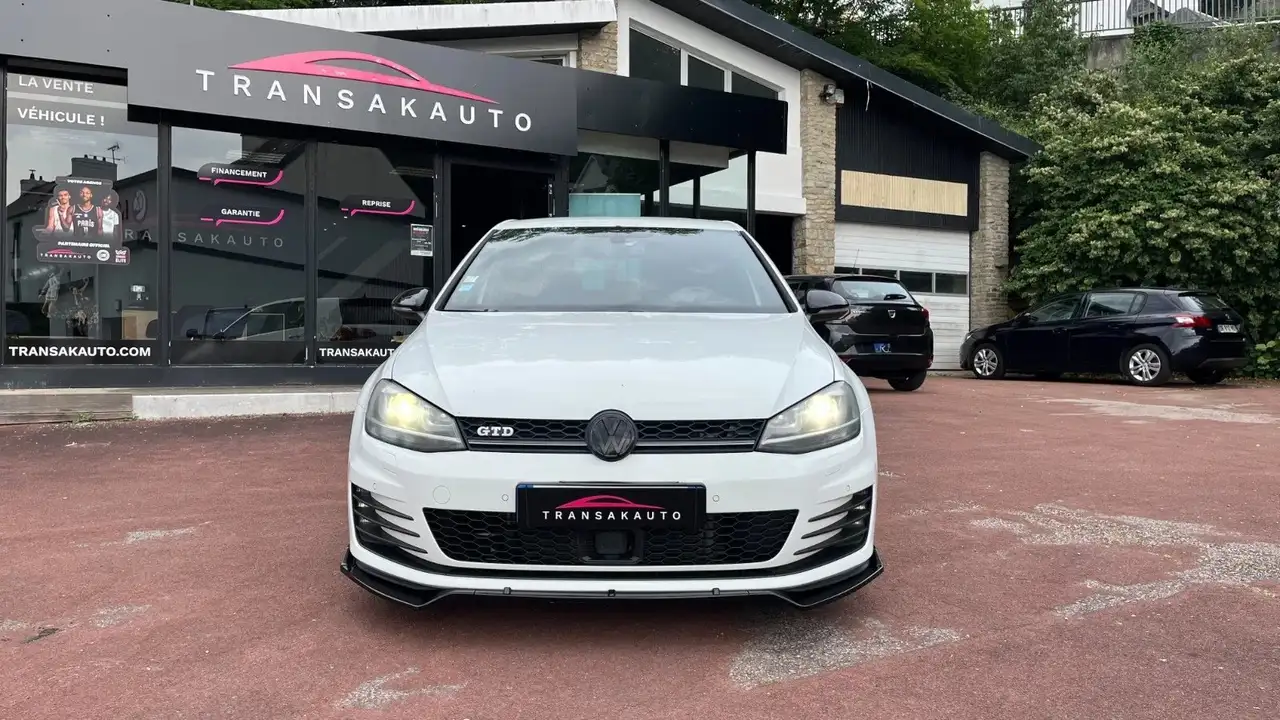 Volkswagen Golf Cabriolet — photo 2