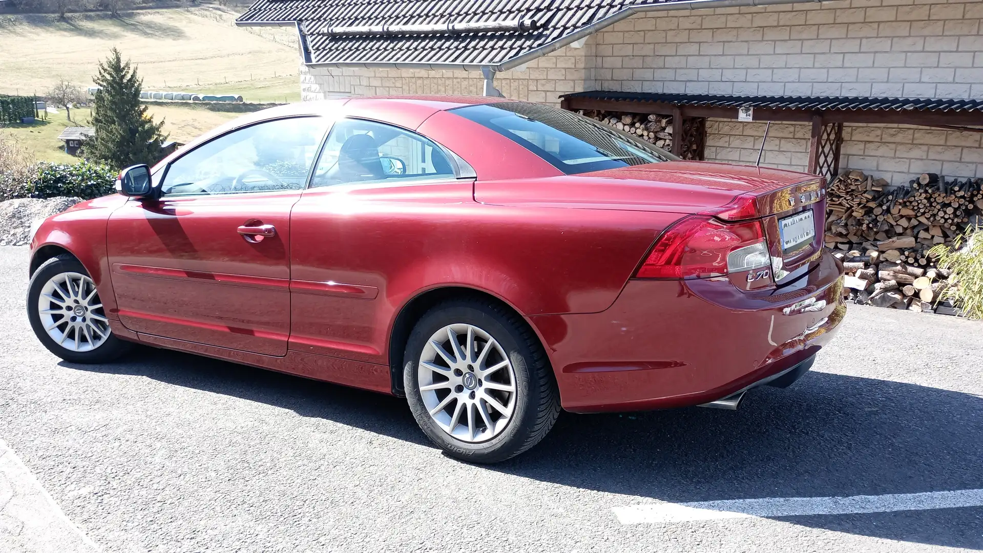 Volvo C70 C70 D3 Momentum Rojo - 1