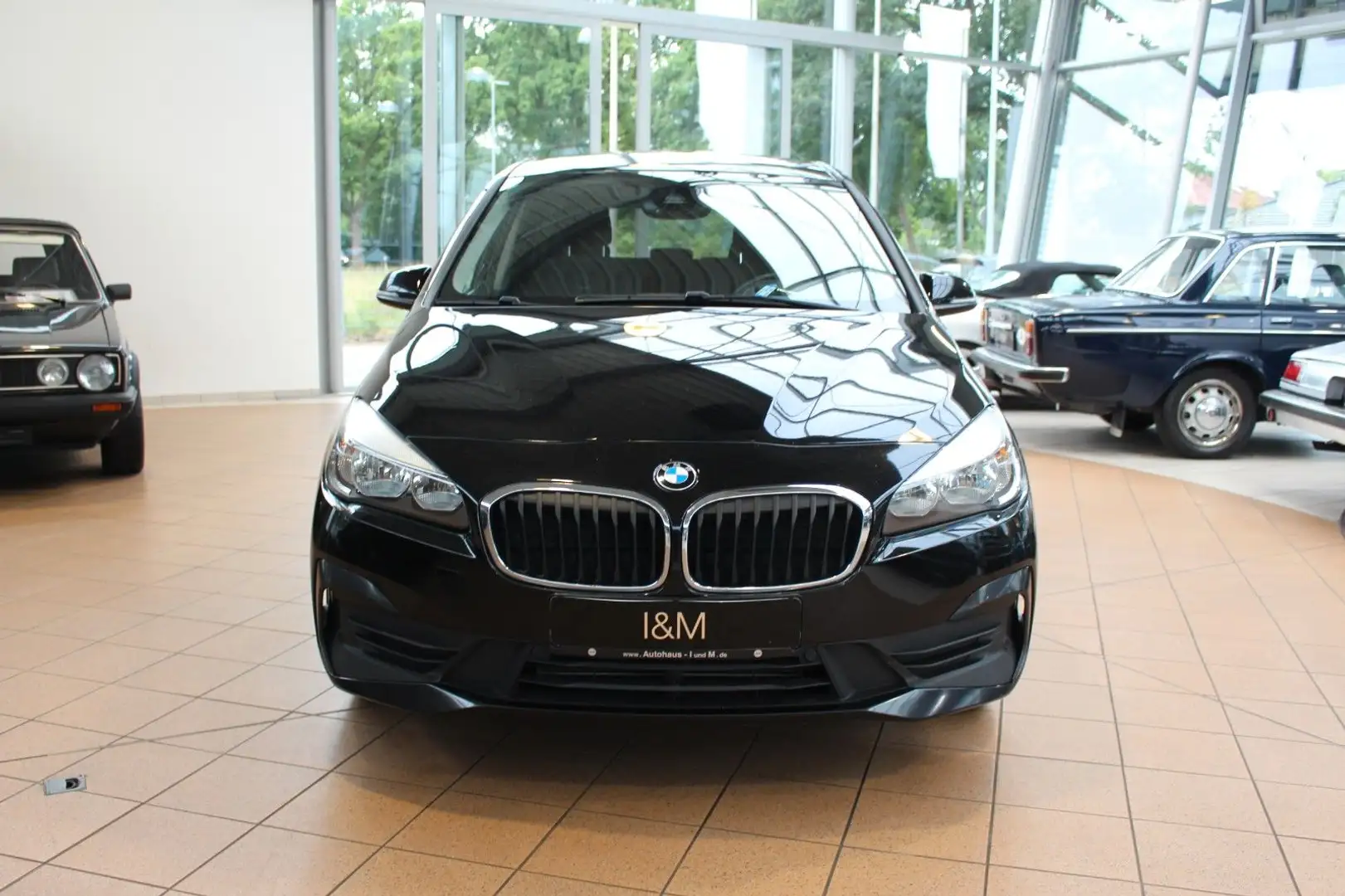 BMW 216 d Gran Tourer+ NEUER MOTOR  BEI 181000KM+ Schwarz - 1