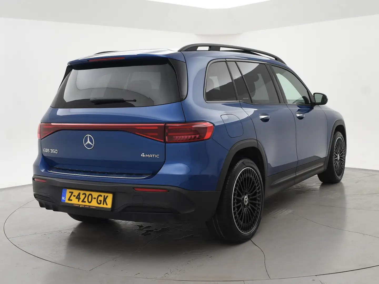 Mercedes-Benz EQB 350 4MATIC 292 PK 7-PERS. AMG LINE 67 kWh + LEDER | 36 Blauw - 2