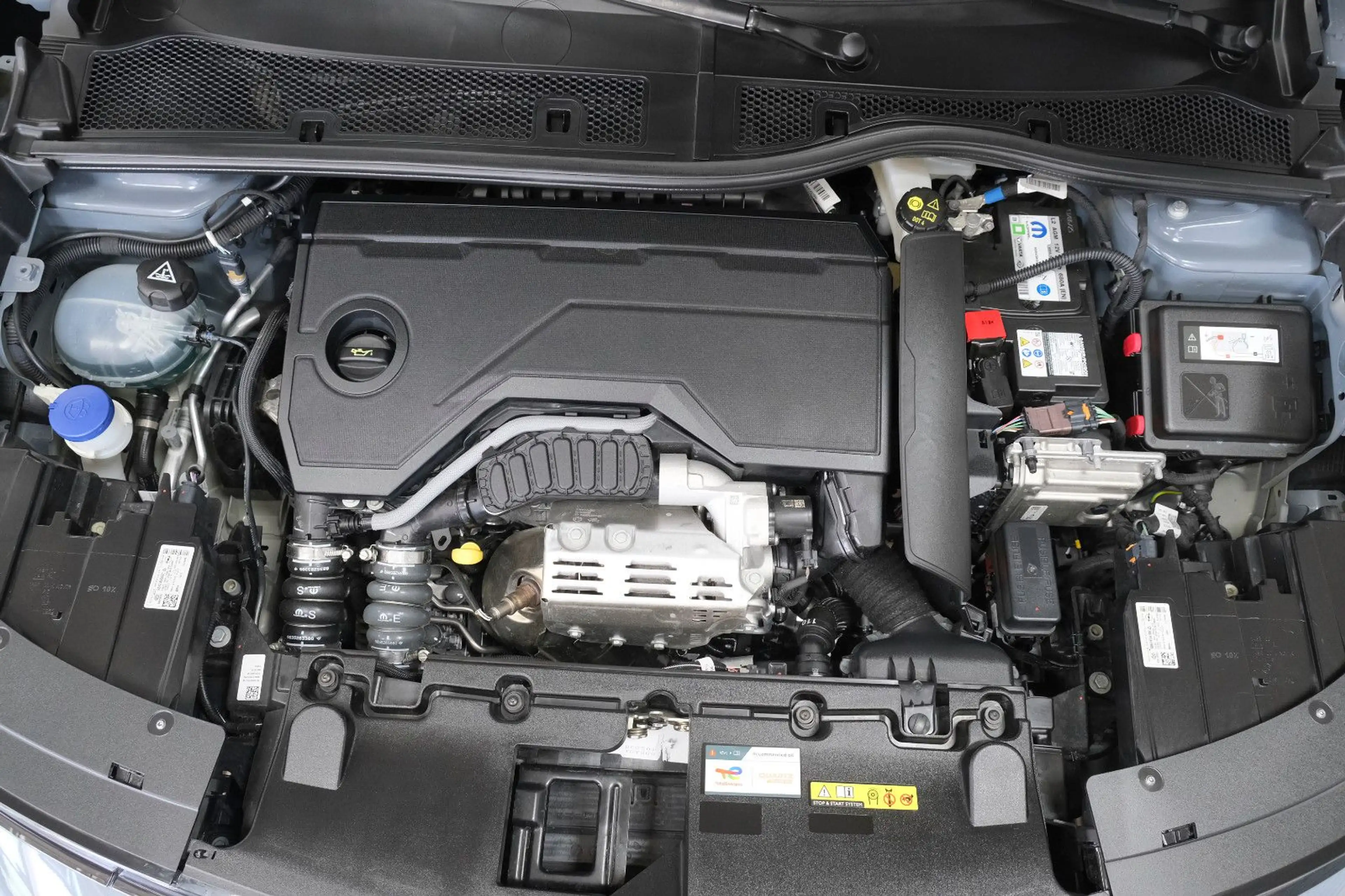 Opel Mokka 1.2 Ultimate GS 48V *NAVI/MATRIX/SHZ/RFK* — photo 8