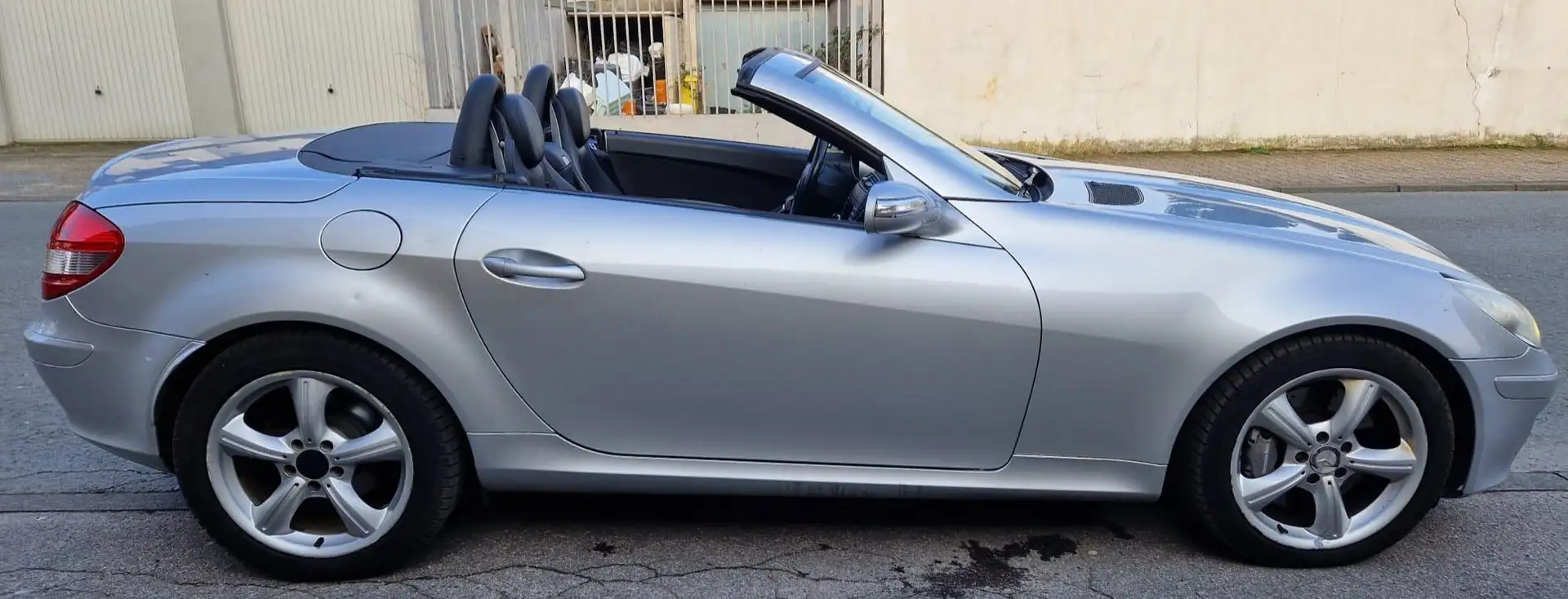 Mercedes-Benz SLK 350 Premium/Gewährleistung+TÜV+Steuerkette neu.. Argento - 1