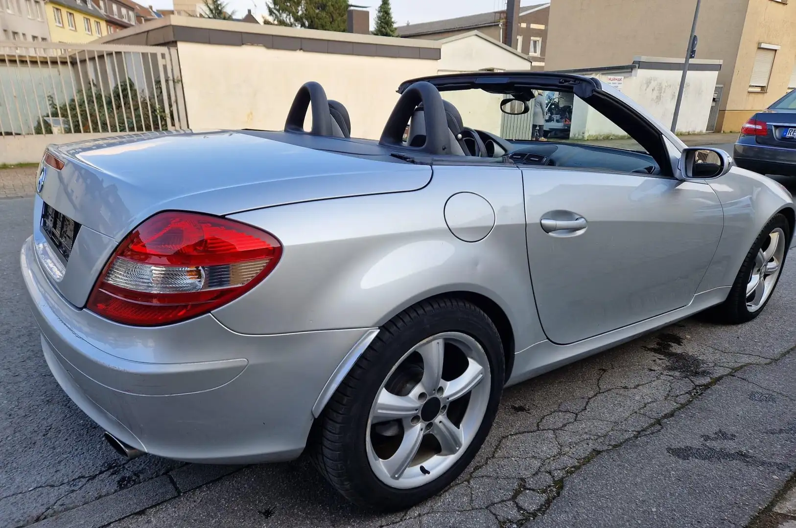Mercedes-Benz SLK 350 Premium/Gewährleistung+TÜV+Steuerkette neu.. Argento - 2
