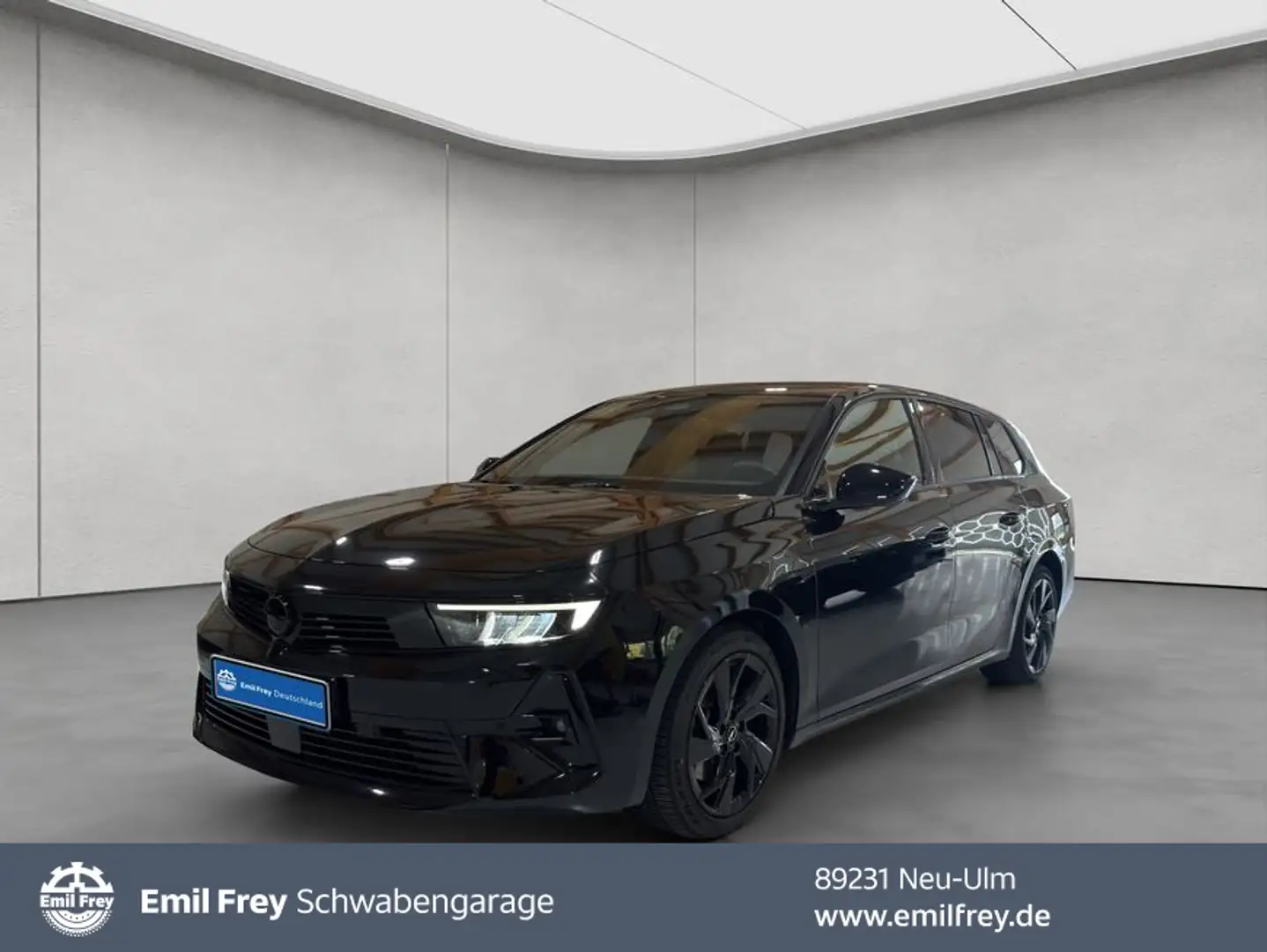 Opel Astra Sports Tourer 1.2 Turbo Automatik GS *AHK* Schwarz - 1