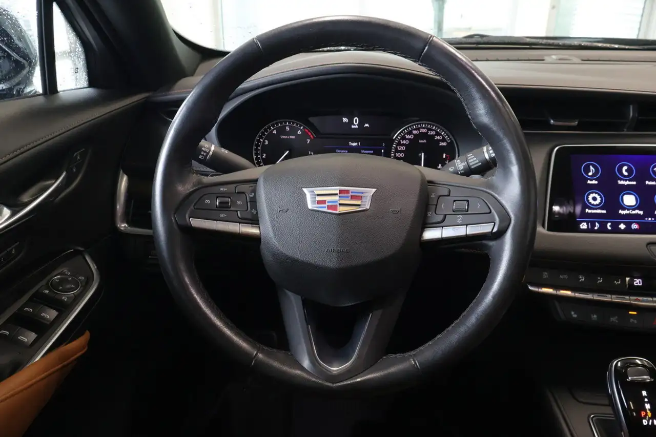Cadillac XT4 снимка Cadillac XT4