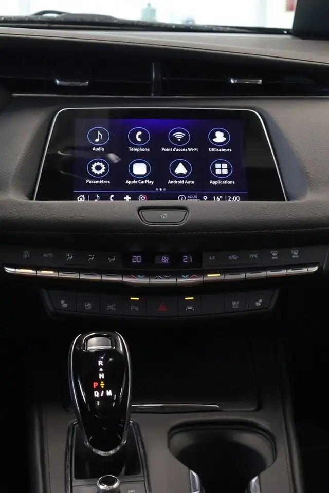 Cadillac XT4 снимка Cadillac XT4