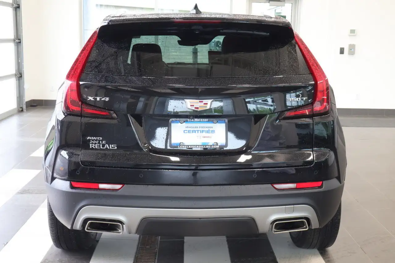 Cadillac XT4 снимка Cadillac XT4