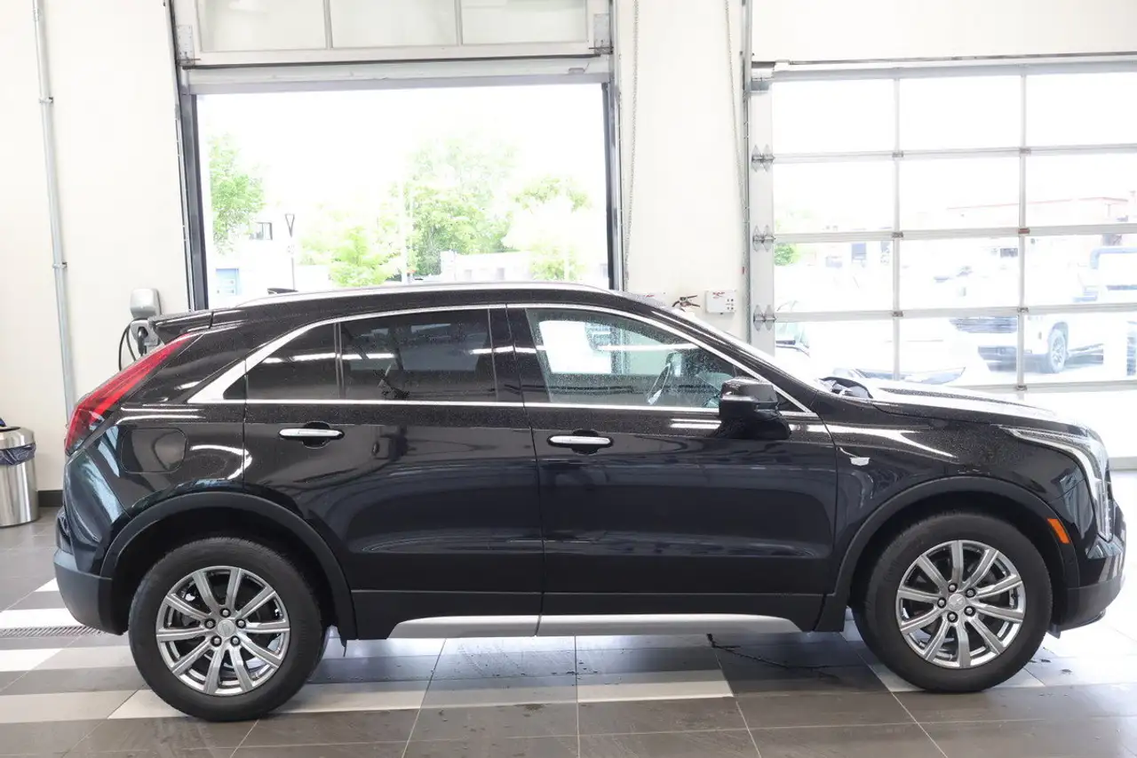 Cadillac XT4 снимка Cadillac XT4